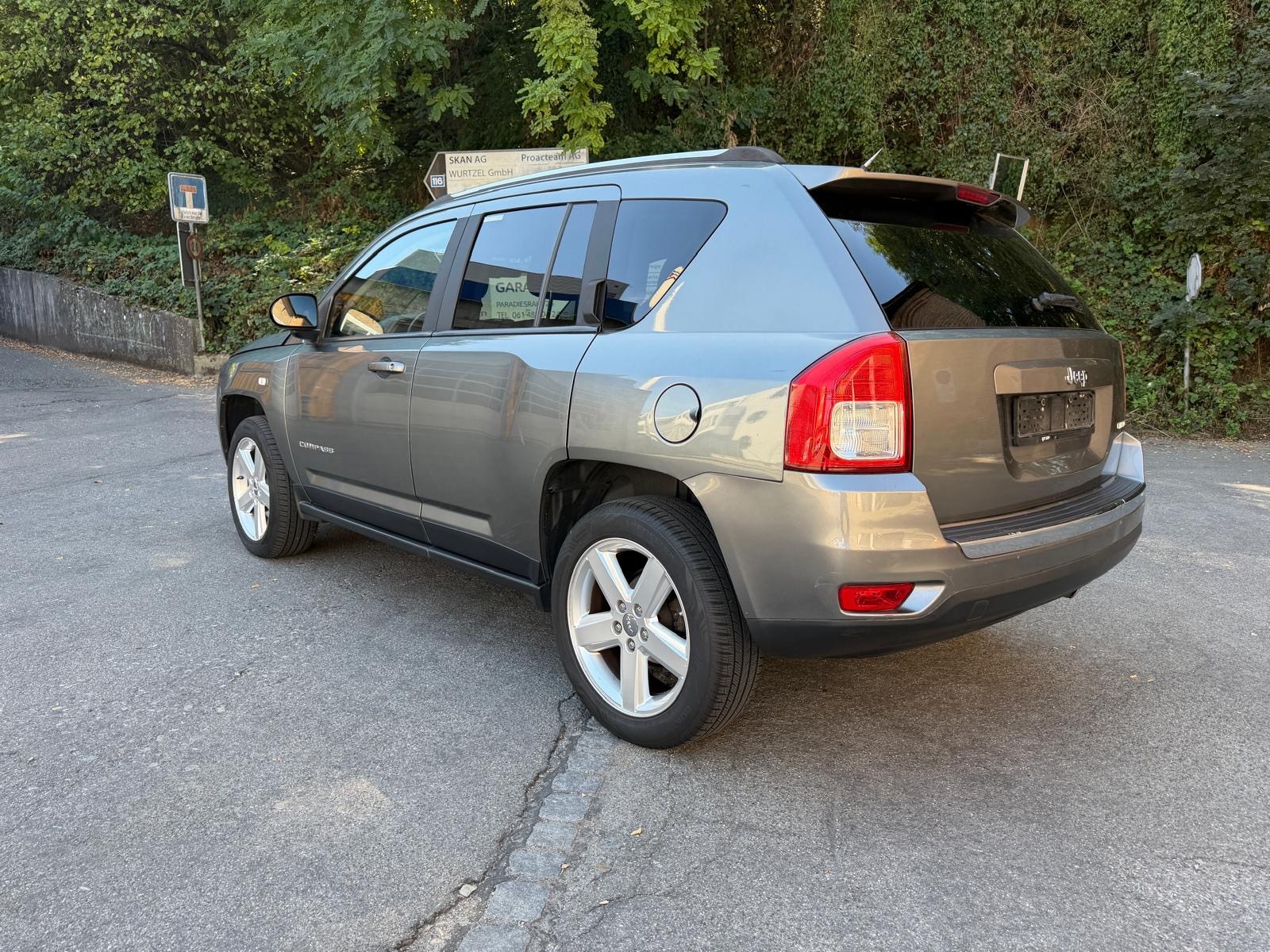 JEEP Compass 2.4 Limited CVT-image-2