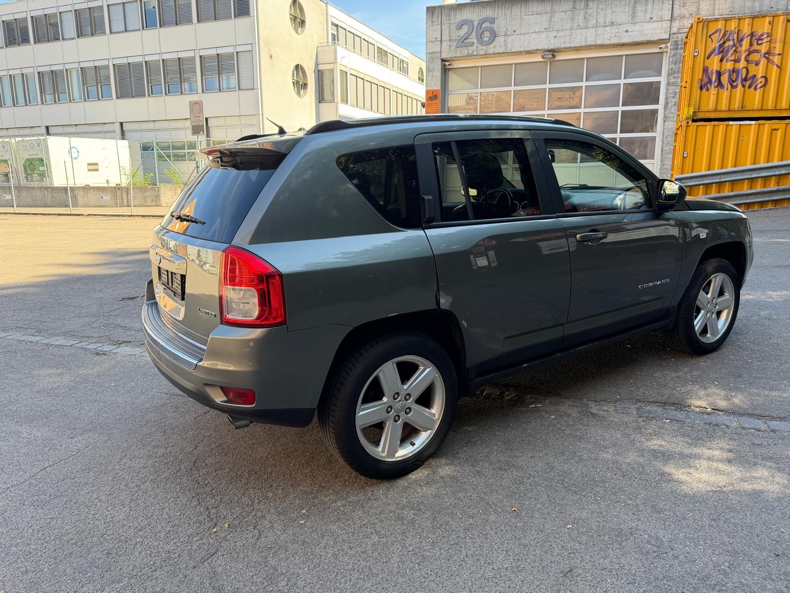 JEEP Compass 2.4 Limited CVT-image-3