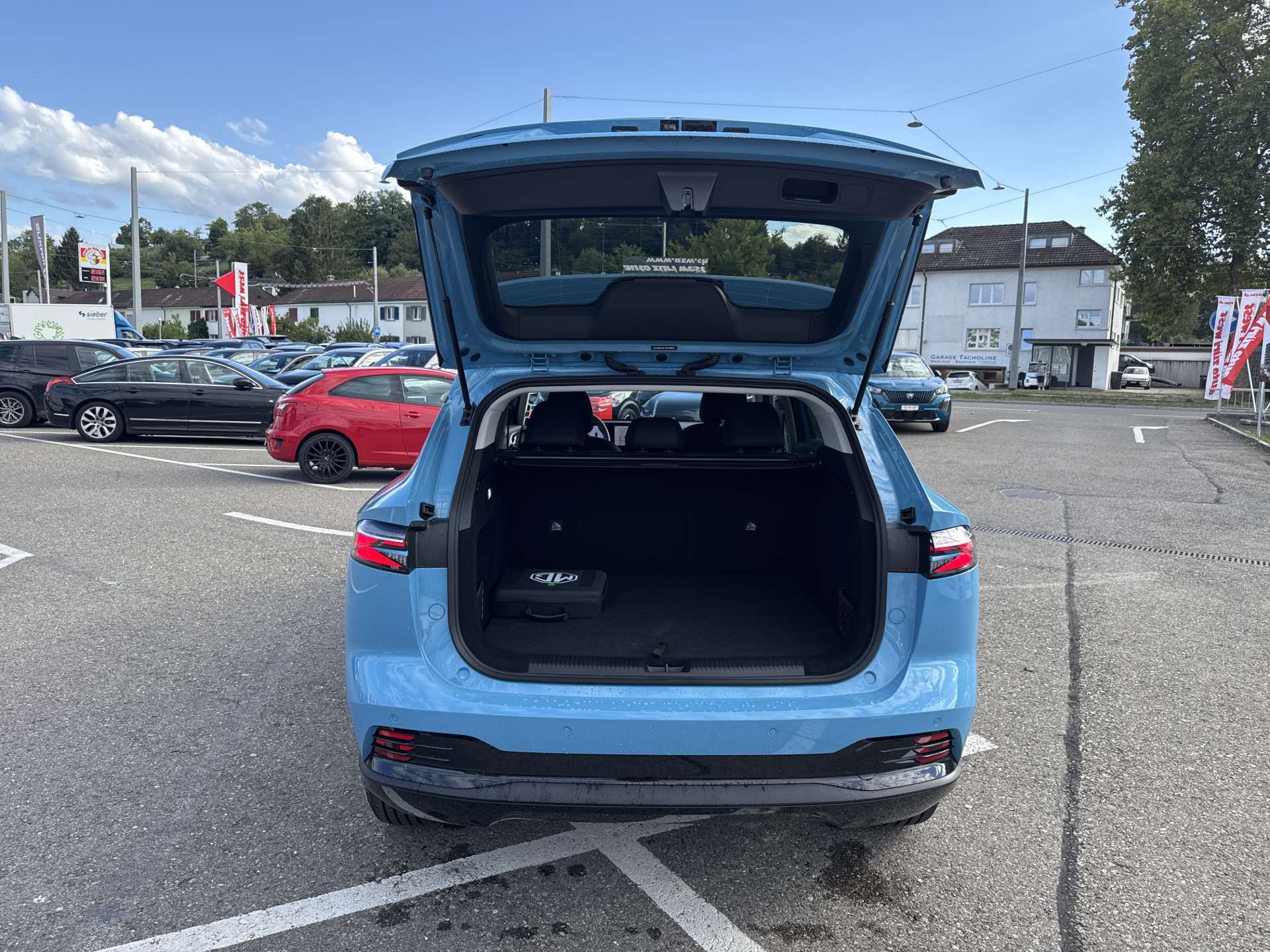 MG HS 1.5 T PHEV Comfort 272PS Automat-image-7
