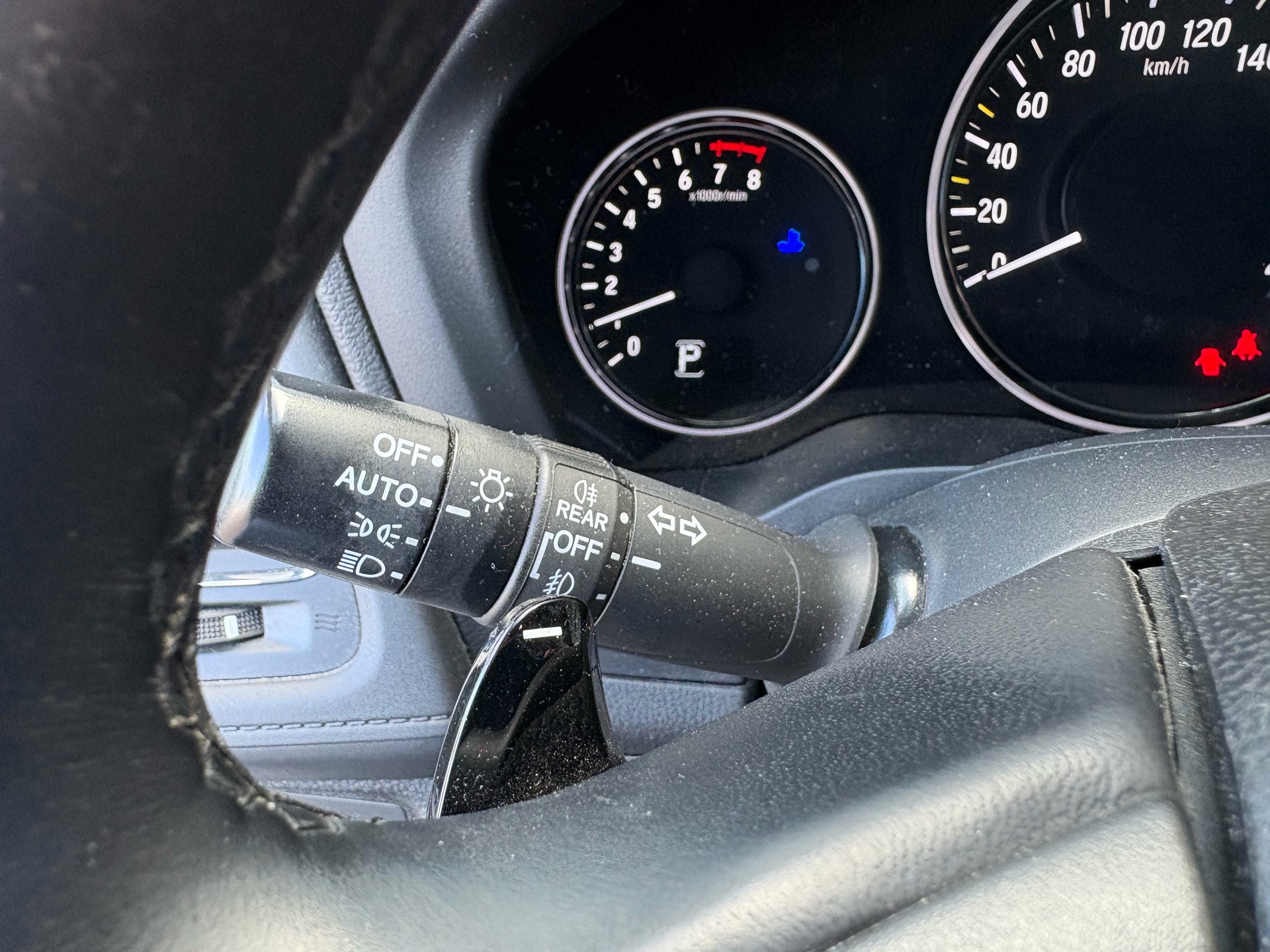 HONDA HR-V 1.5i-VTEC Executive CVT-image-13