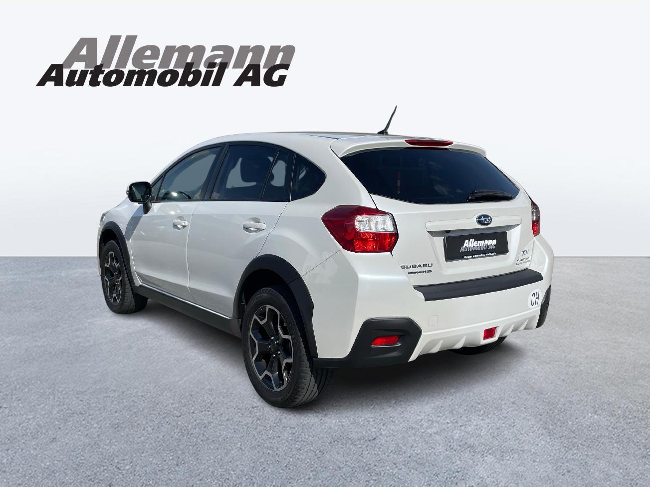 SUBARU XV 2.0i Swiss Two-image-5