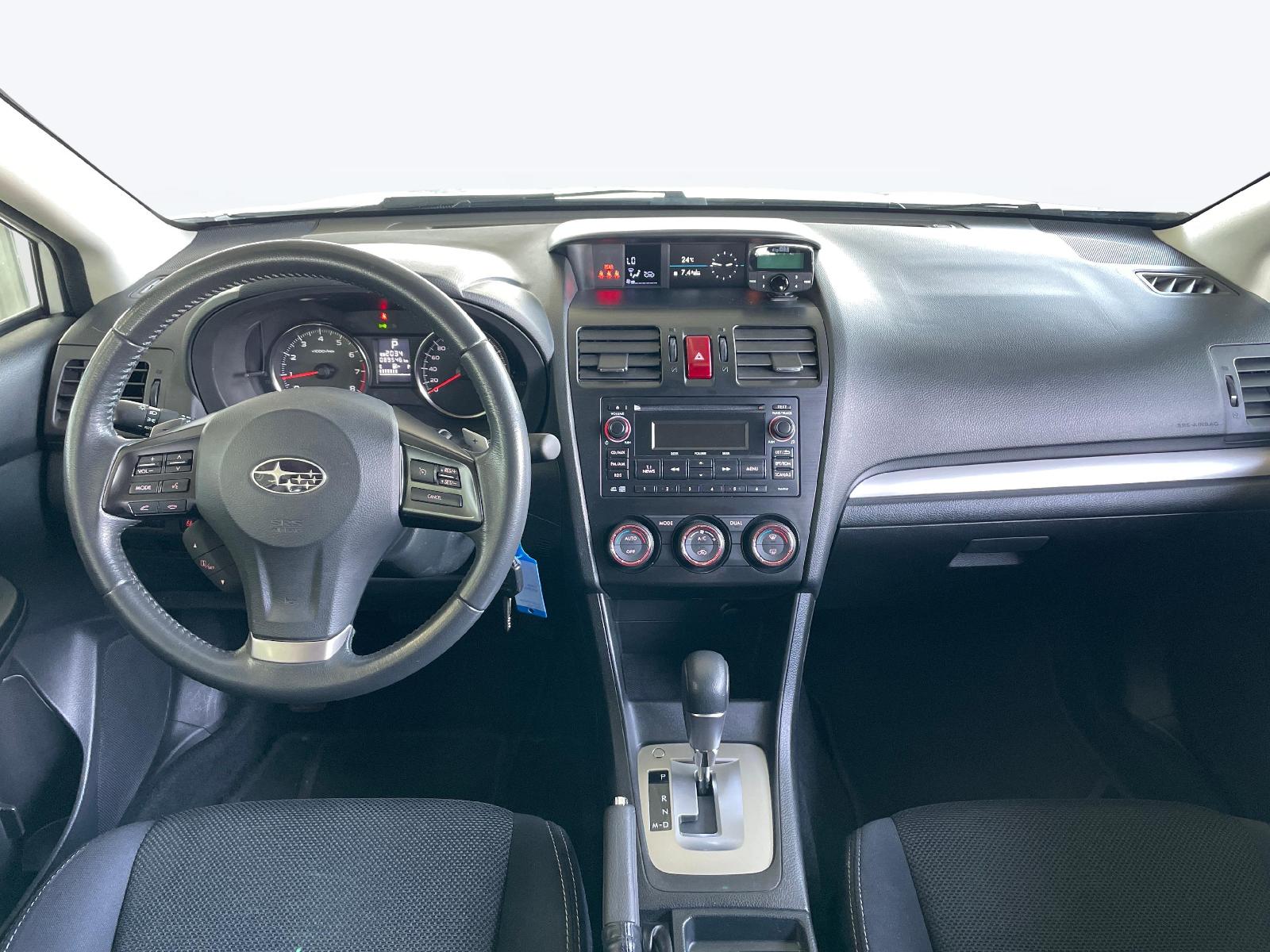 SUBARU XV 2.0i Swiss Two-image-10