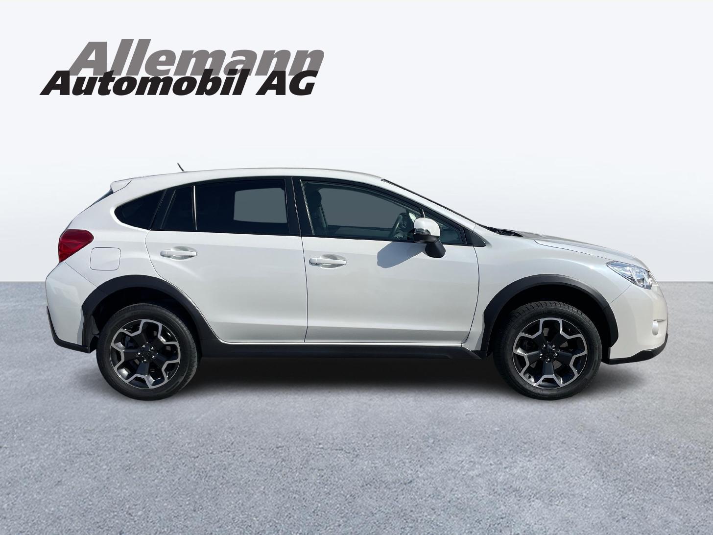 SUBARU XV 2.0i Swiss Two-image-4