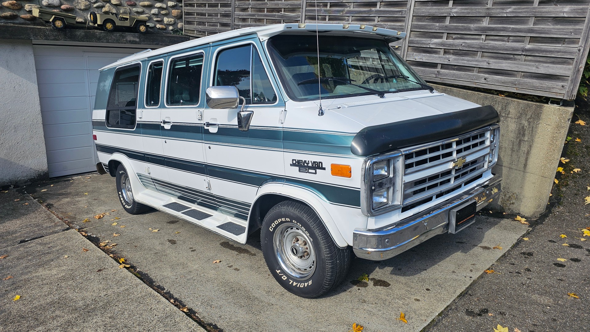 CHEVROLET G20 5.7-image-3
