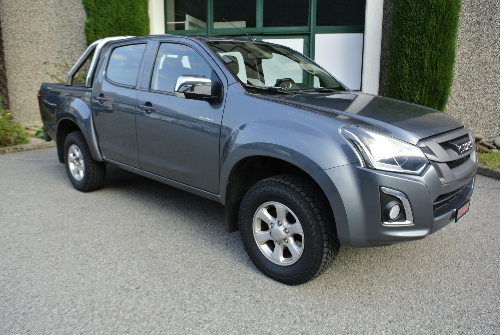 ISUZU D-MAX 1.9 Crew Cab Planet 4x4-image-7