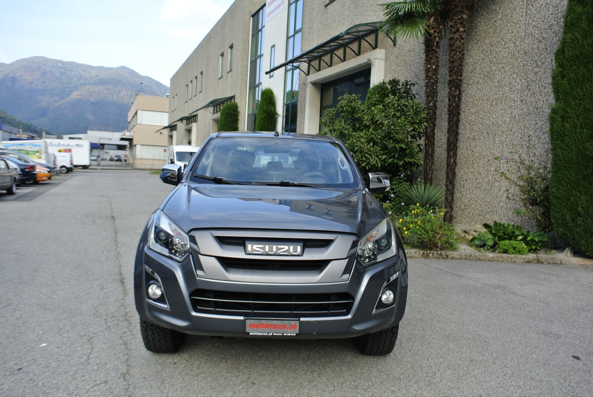 ISUZU D-MAX 1.9 Crew Cab Planet 4x4-image-27