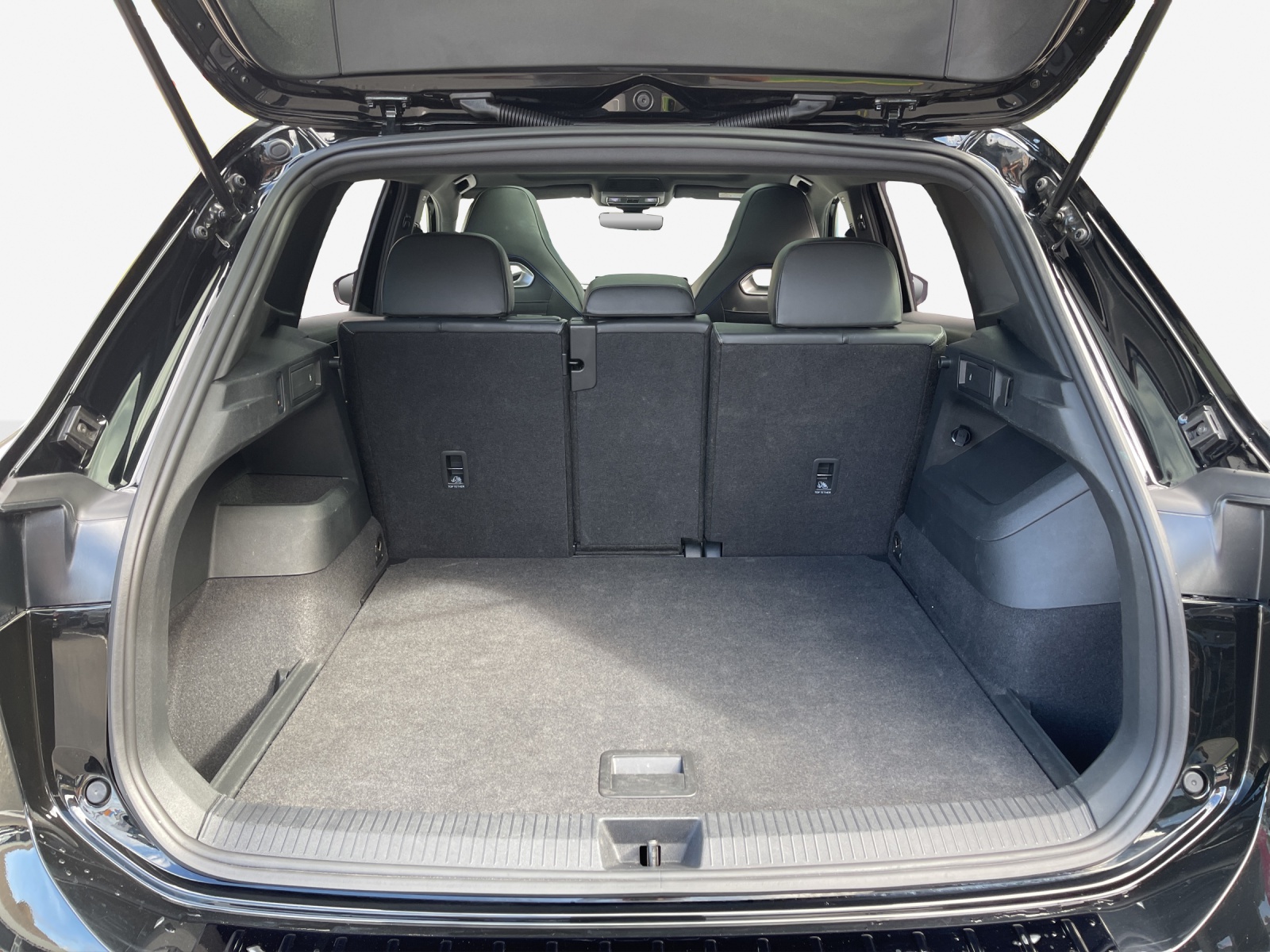 VW Tiguan 2.0 TSI DSG R-Line 4Motion-image-12
