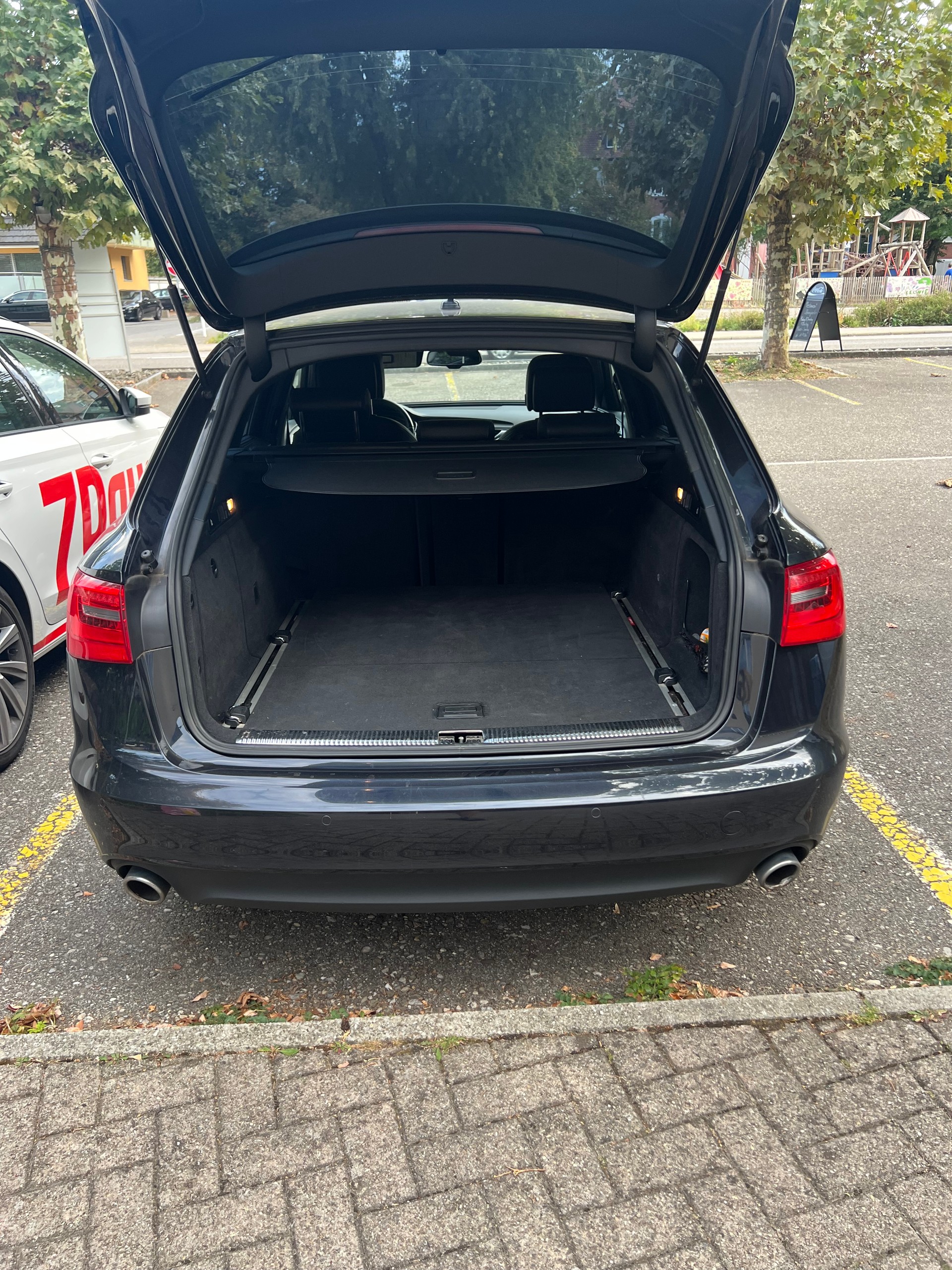 AUDI Avant 3.0TDI-image-5