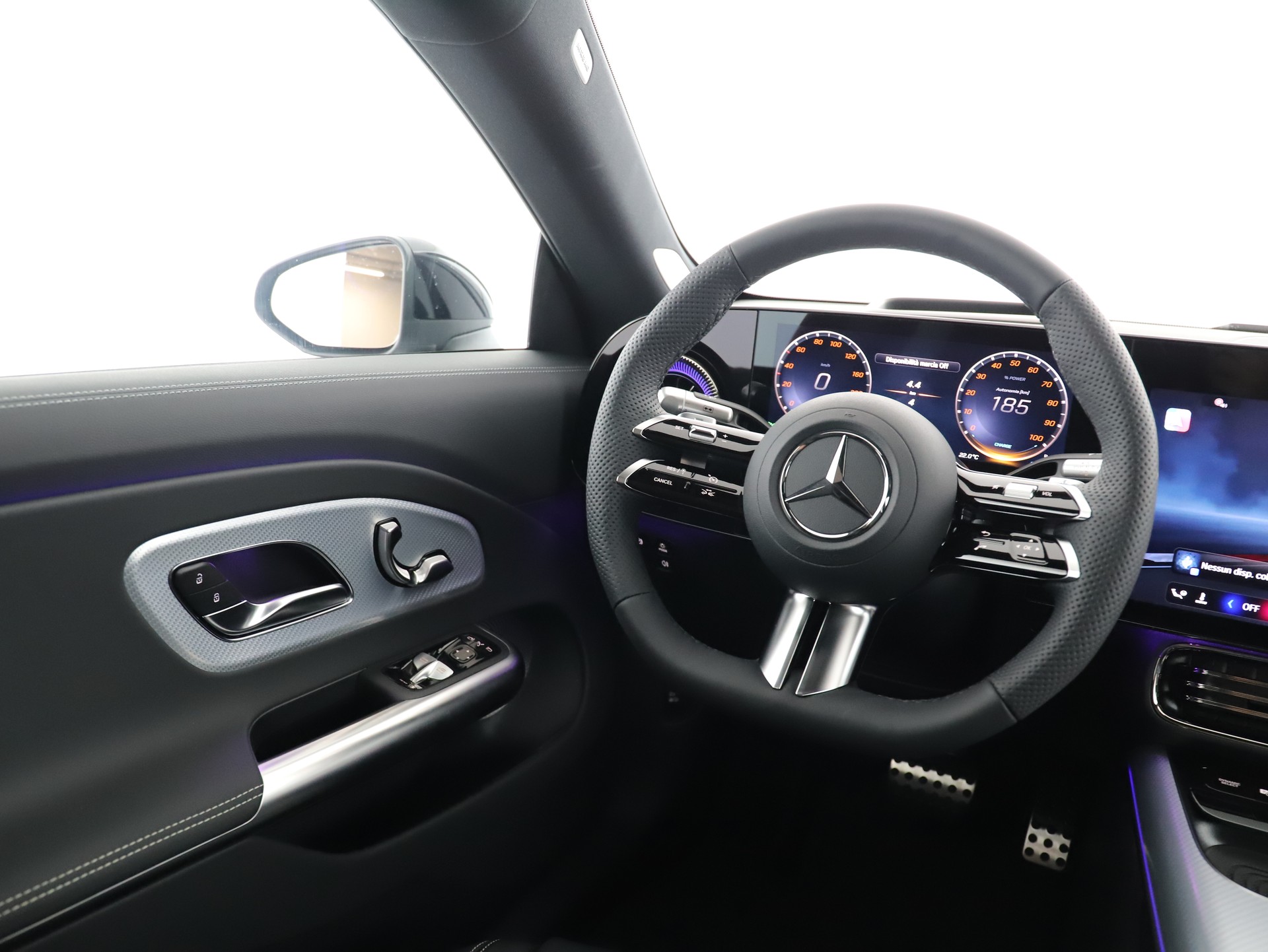 MERCEDES-BENZ CLA 350 4MATIC EQ-image-14
