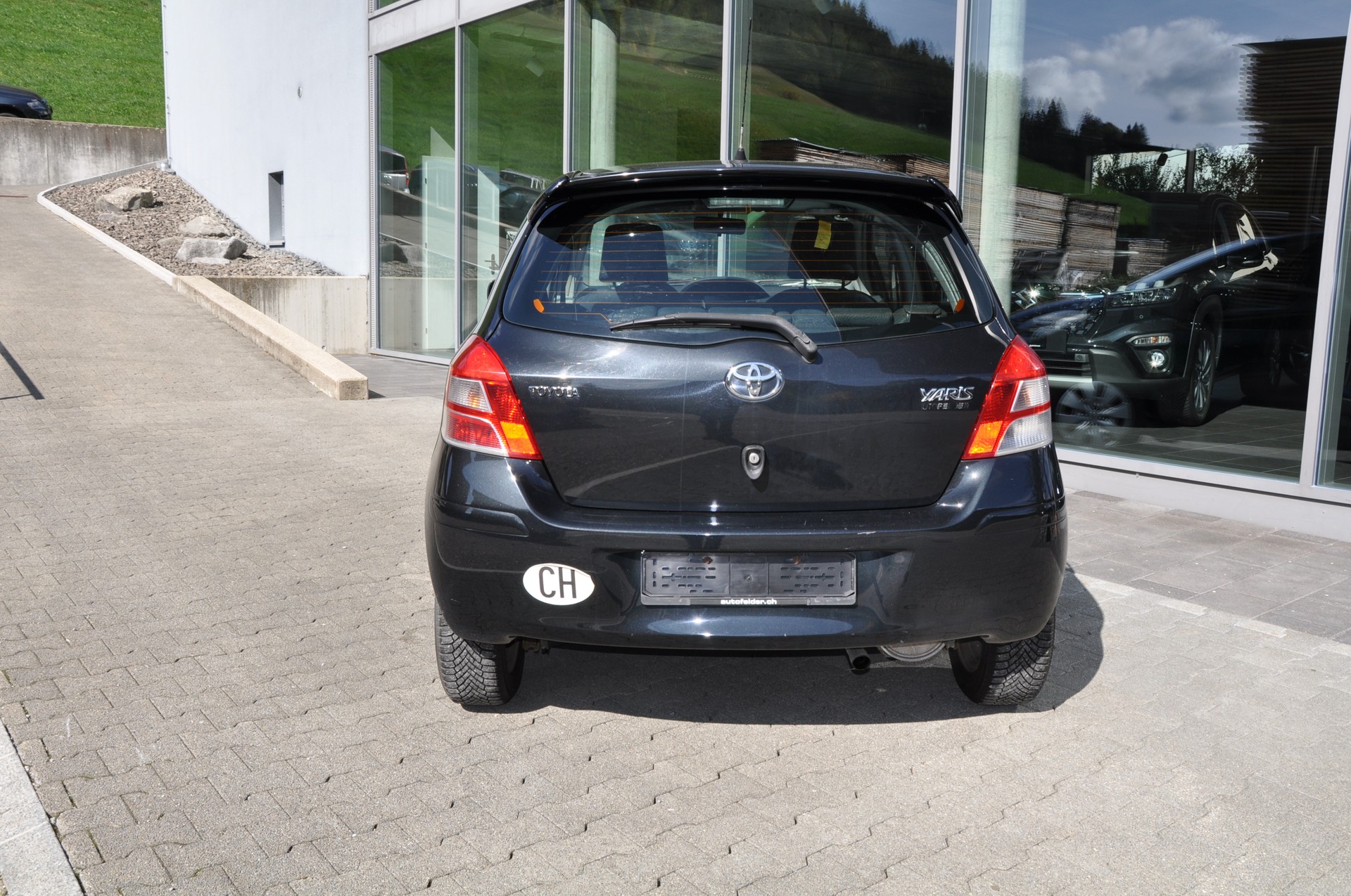 TOYOTA Yaris 1.33 Linea Luna-image-8