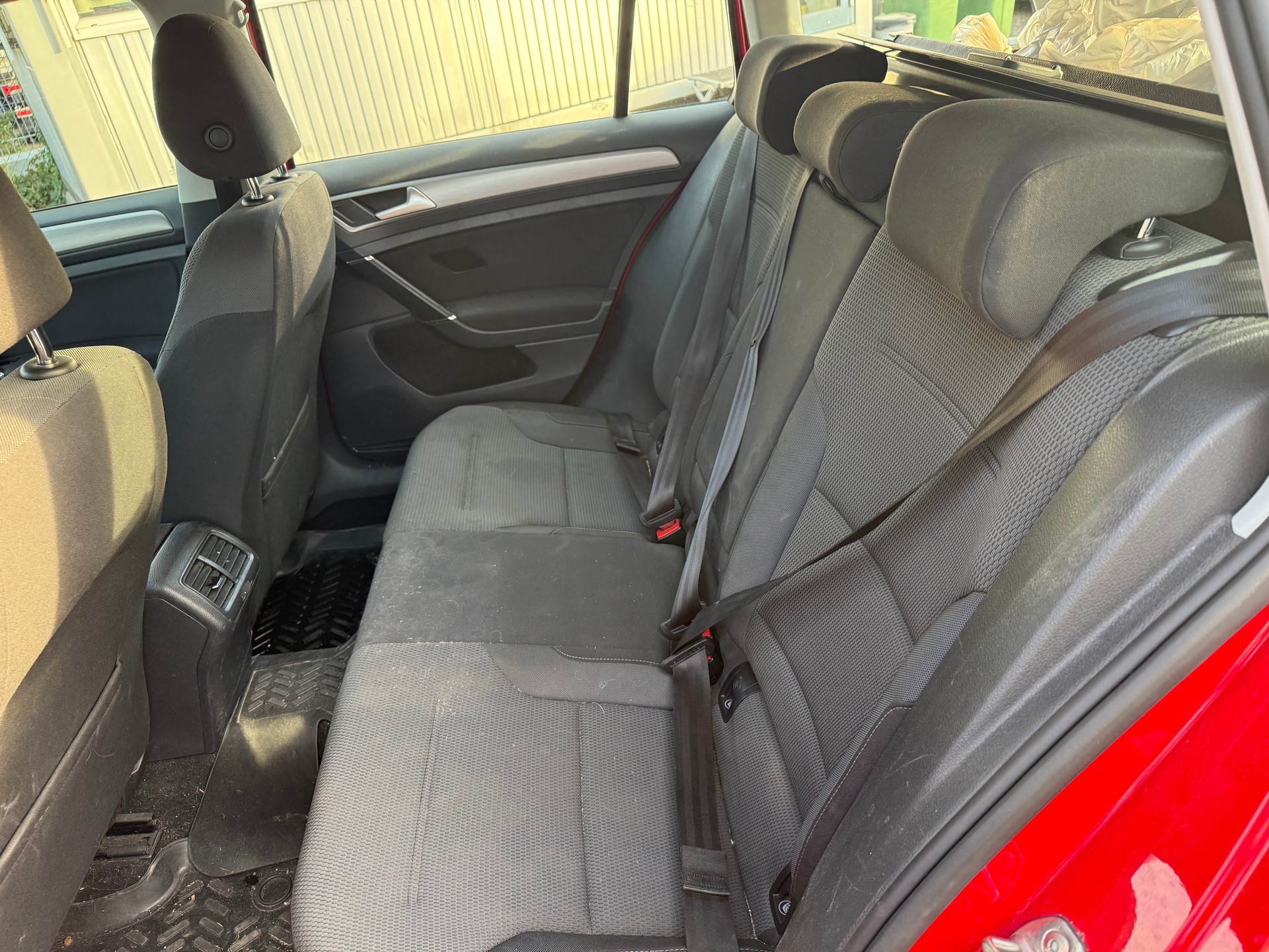 VW Golf Variant 1.6 TDI BlueMotion Comfortline-image-8