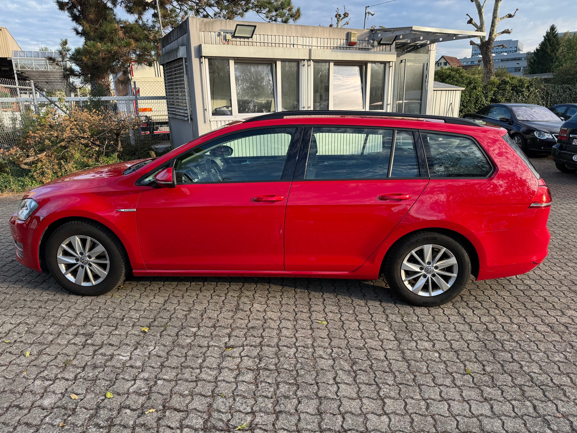 VW Golf Variant 1.6 TDI BlueMotion Comfortline-image-7