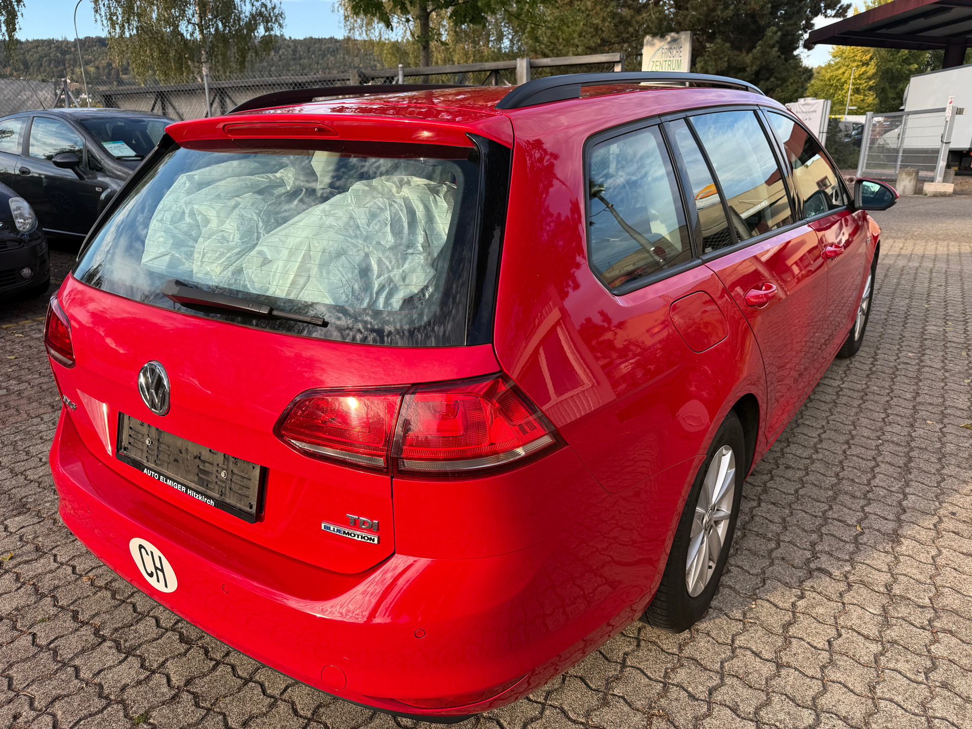 VW Golf Variant 1.6 TDI BlueMotion Comfortline-image-4