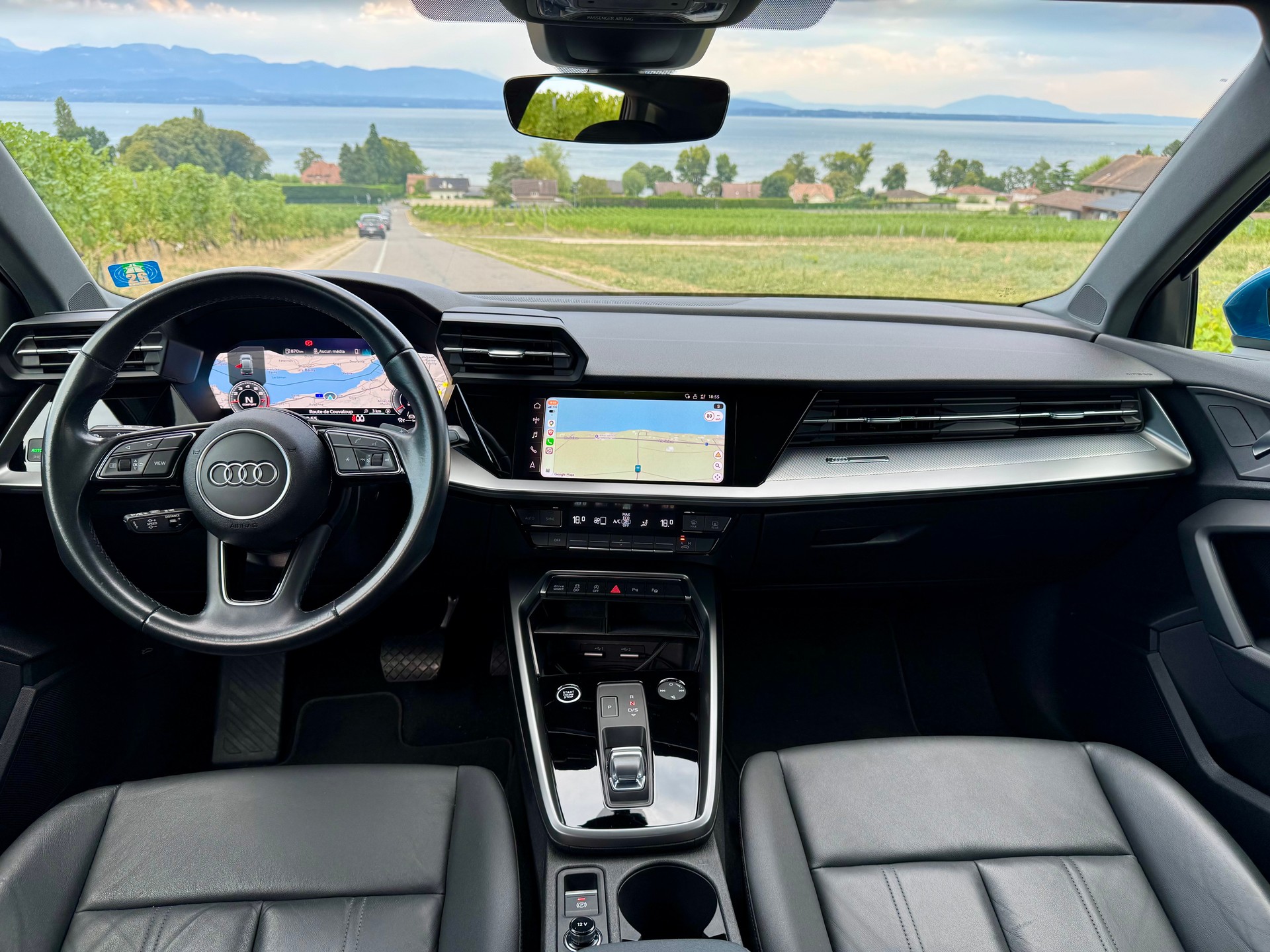 AUDI A3 Sportback-image-7