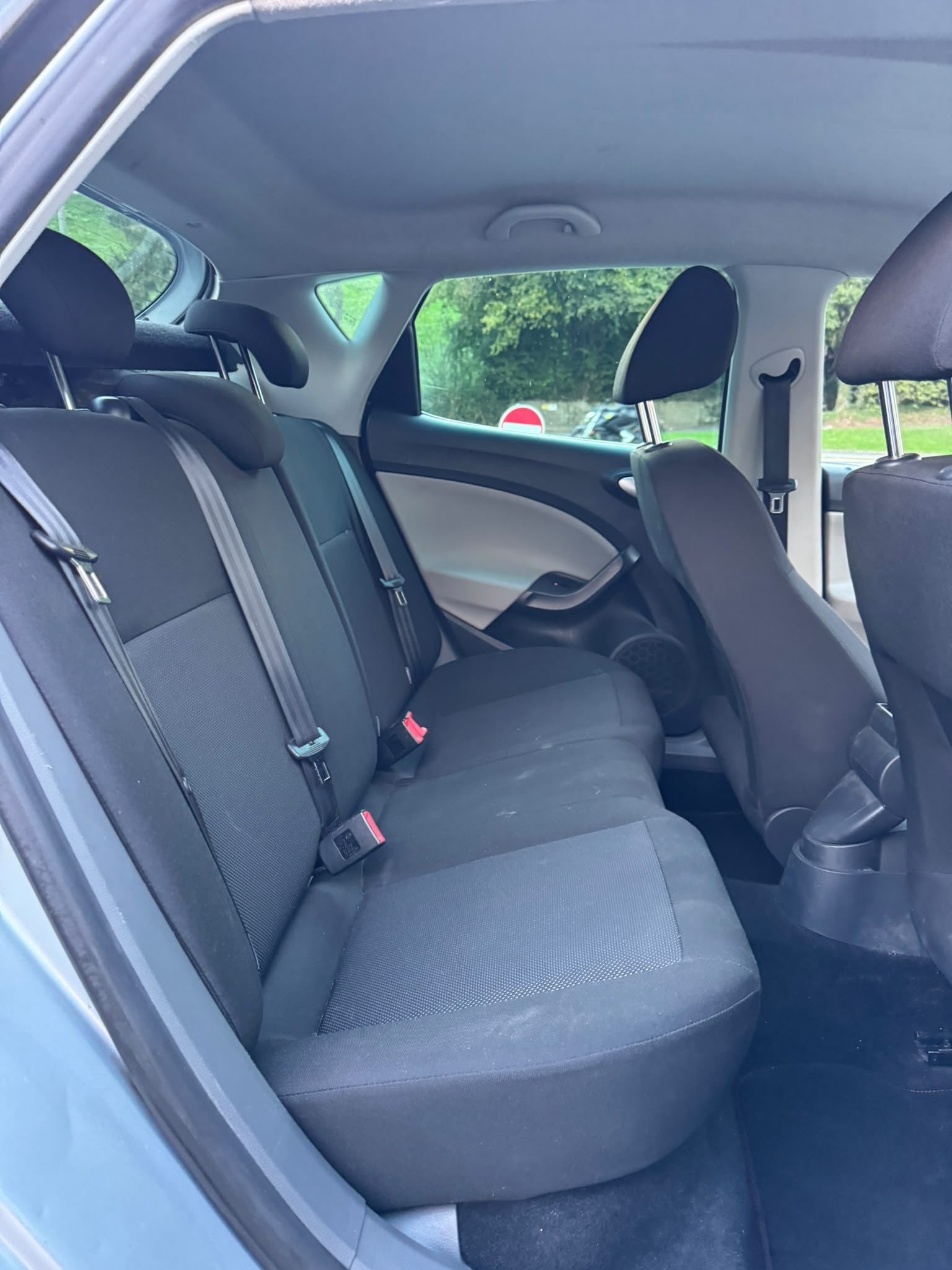 SEAT Ibiza 1.6 Style-image-12