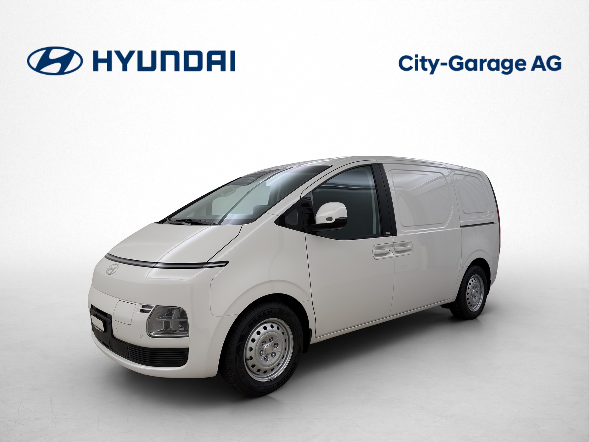 HYUNDAI Staria 84 kWh Carco Amplia-image-0