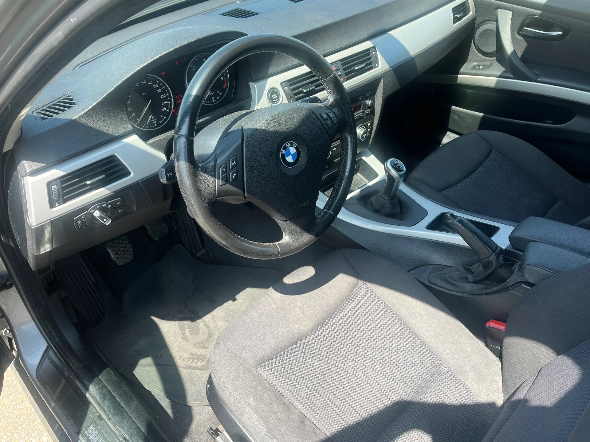 BMW 320d Touring more4you-image-11
