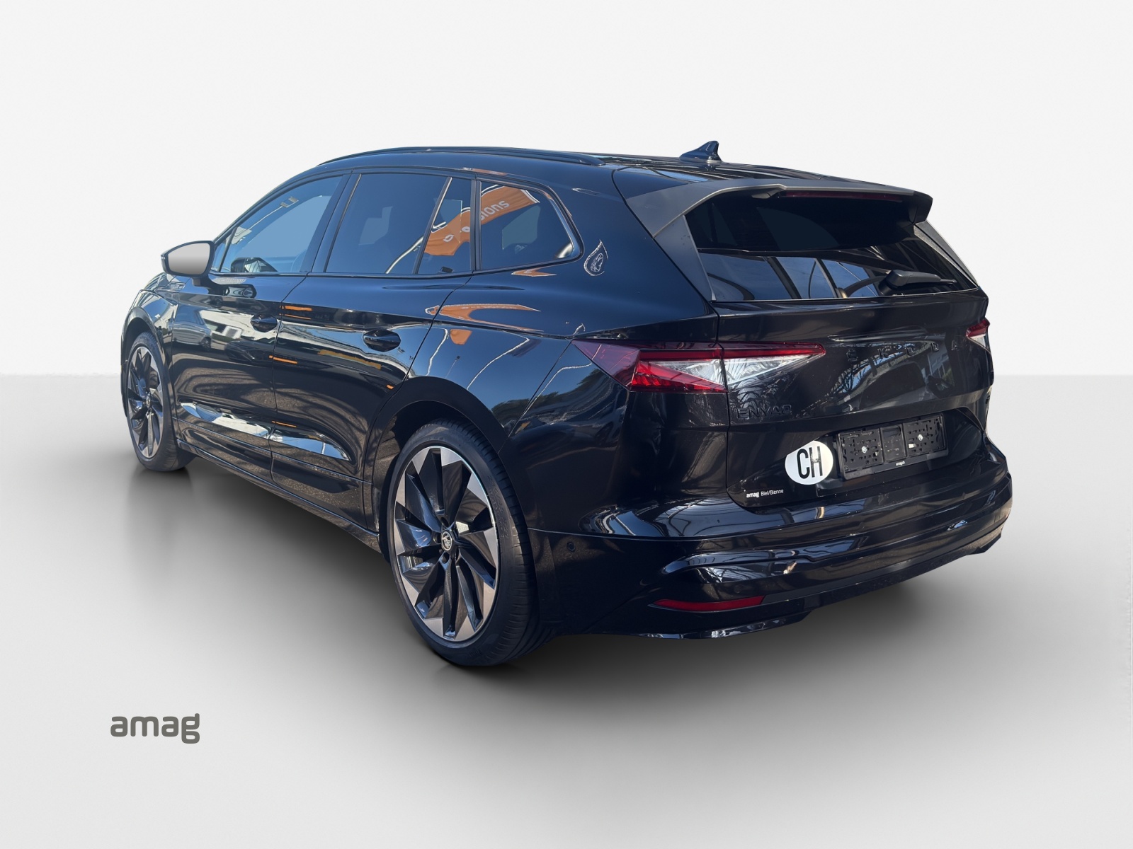 SKODA Enyaq iV 60 SportLine-image-2