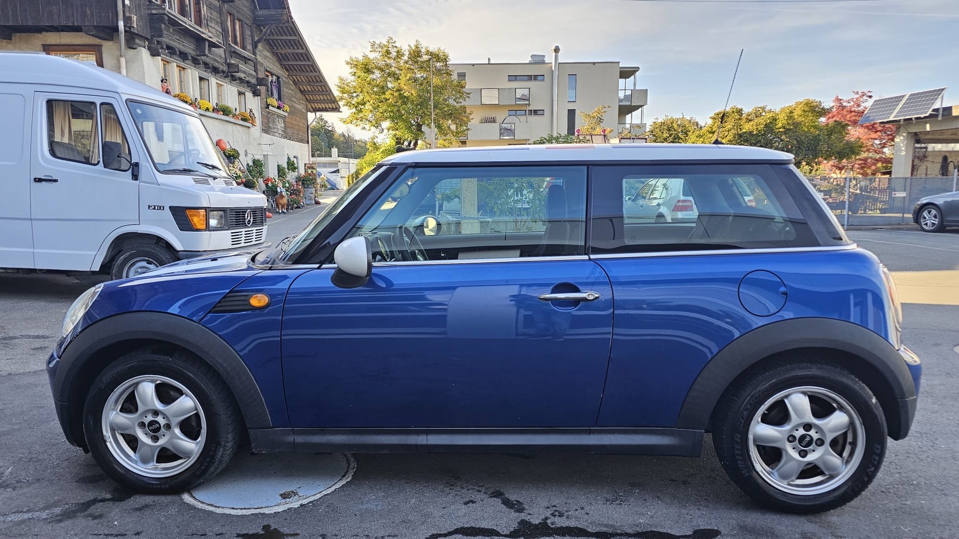MINI Cooper-image-3