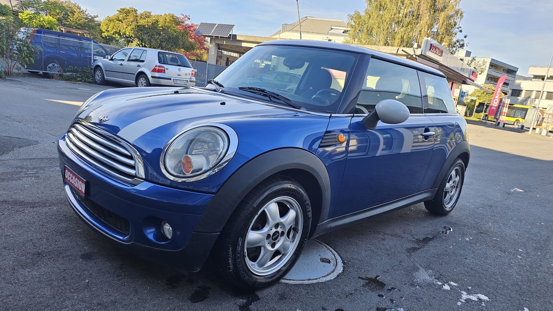 MINI Cooper-image-1