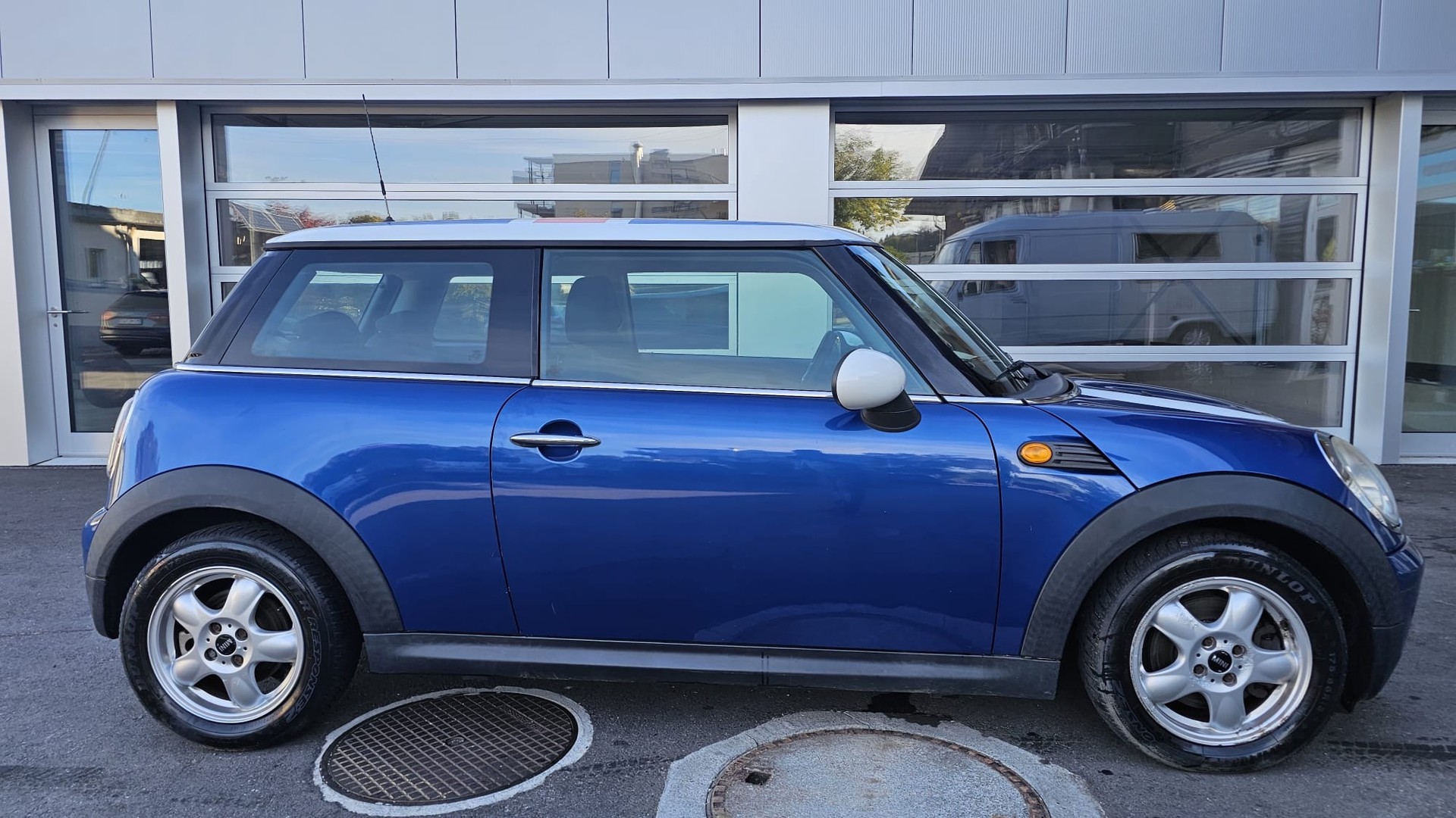 MINI Cooper-image-4