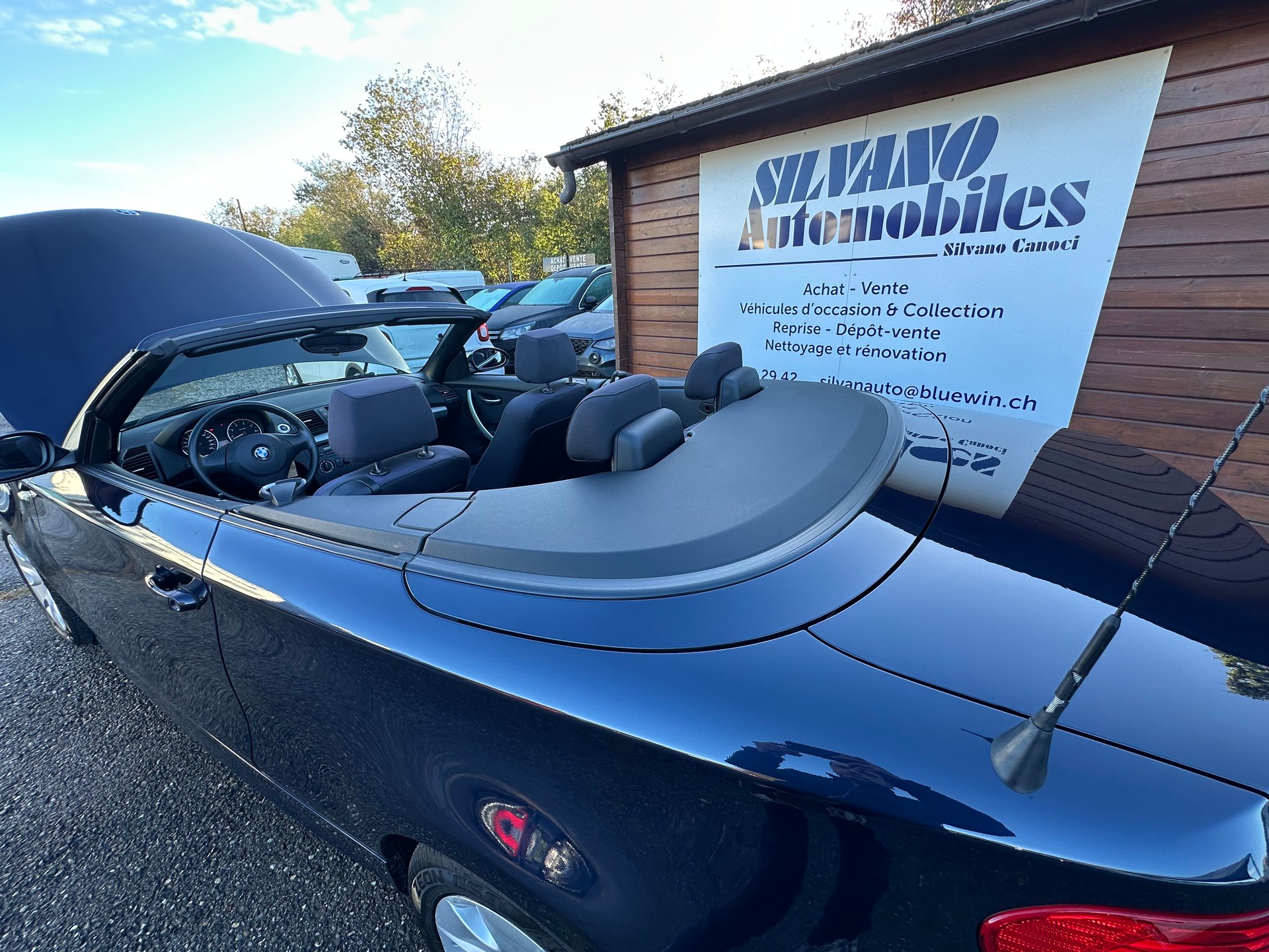 BMW 118i Cabrio-image-34
