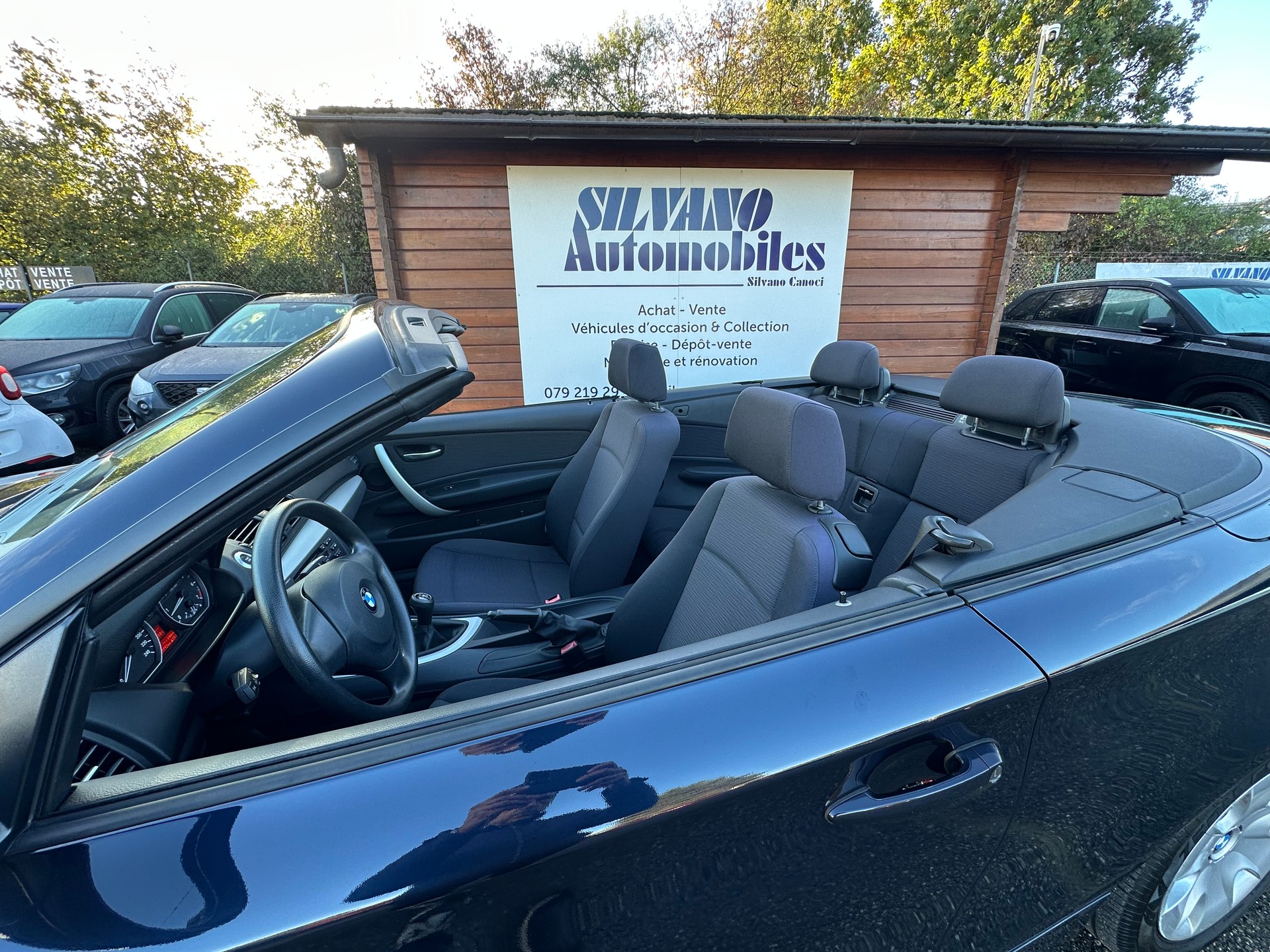 BMW 118i Cabrio-image-26