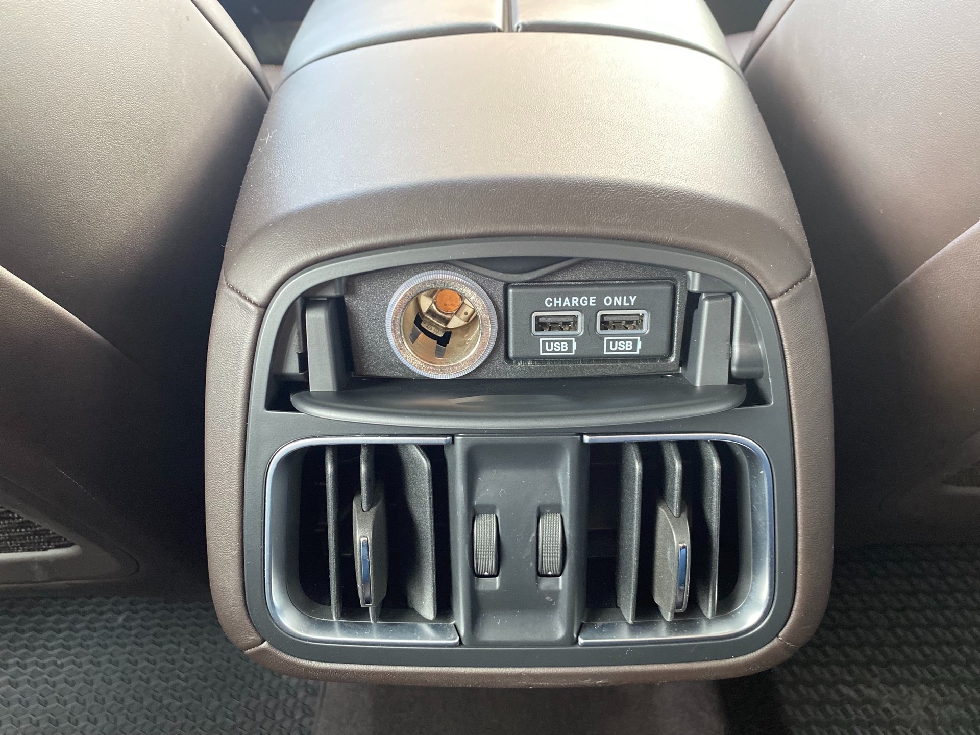 MASERATI Levante D 3.0 V6 Automatica-image-9