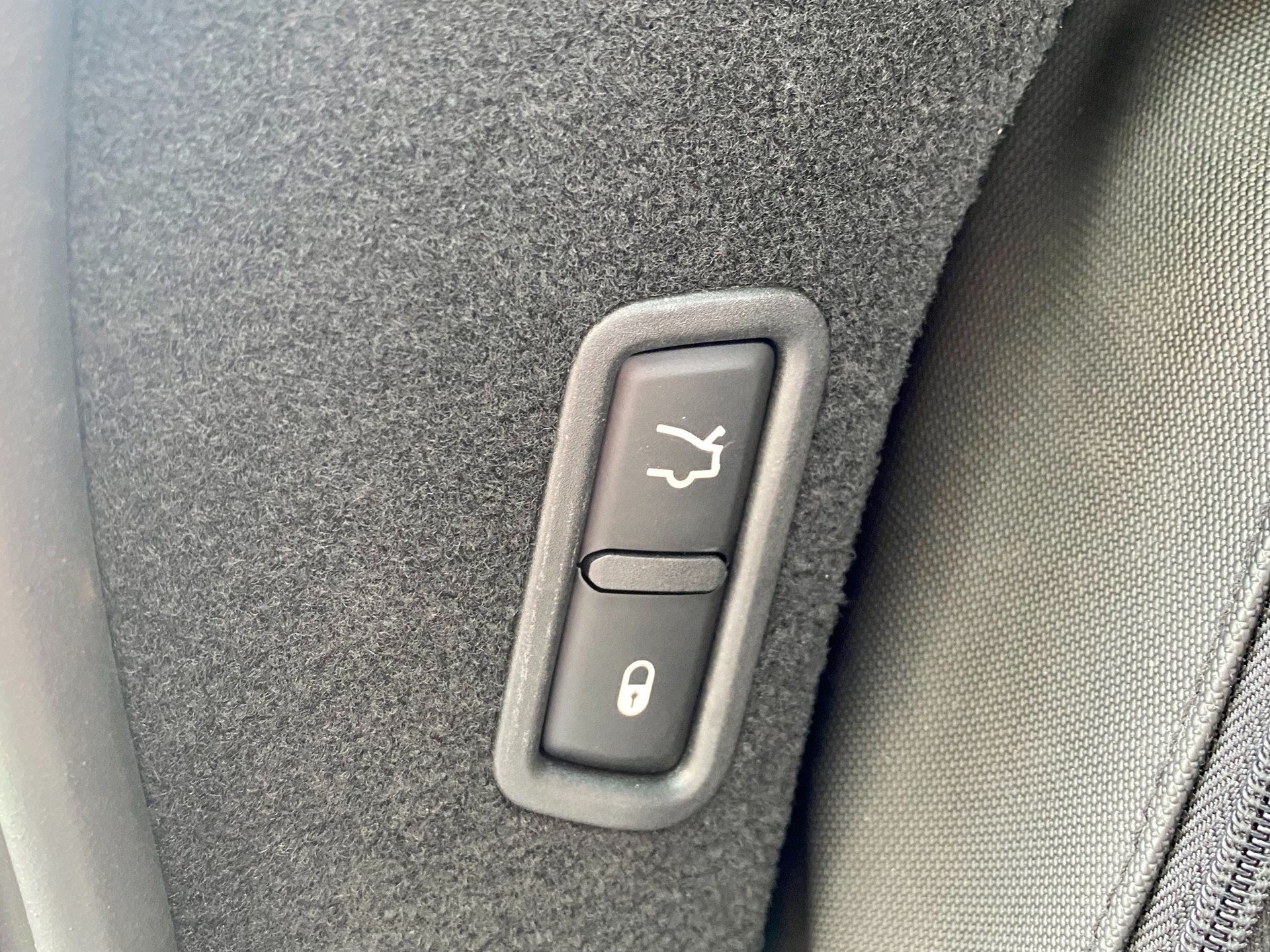 MASERATI Levante D 3.0 V6 Automatica-image-10