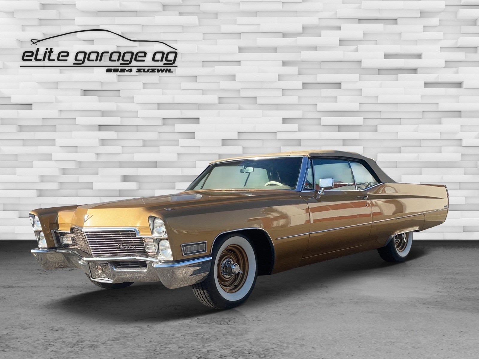CADILLAC DEVILLE Convertible-image-0