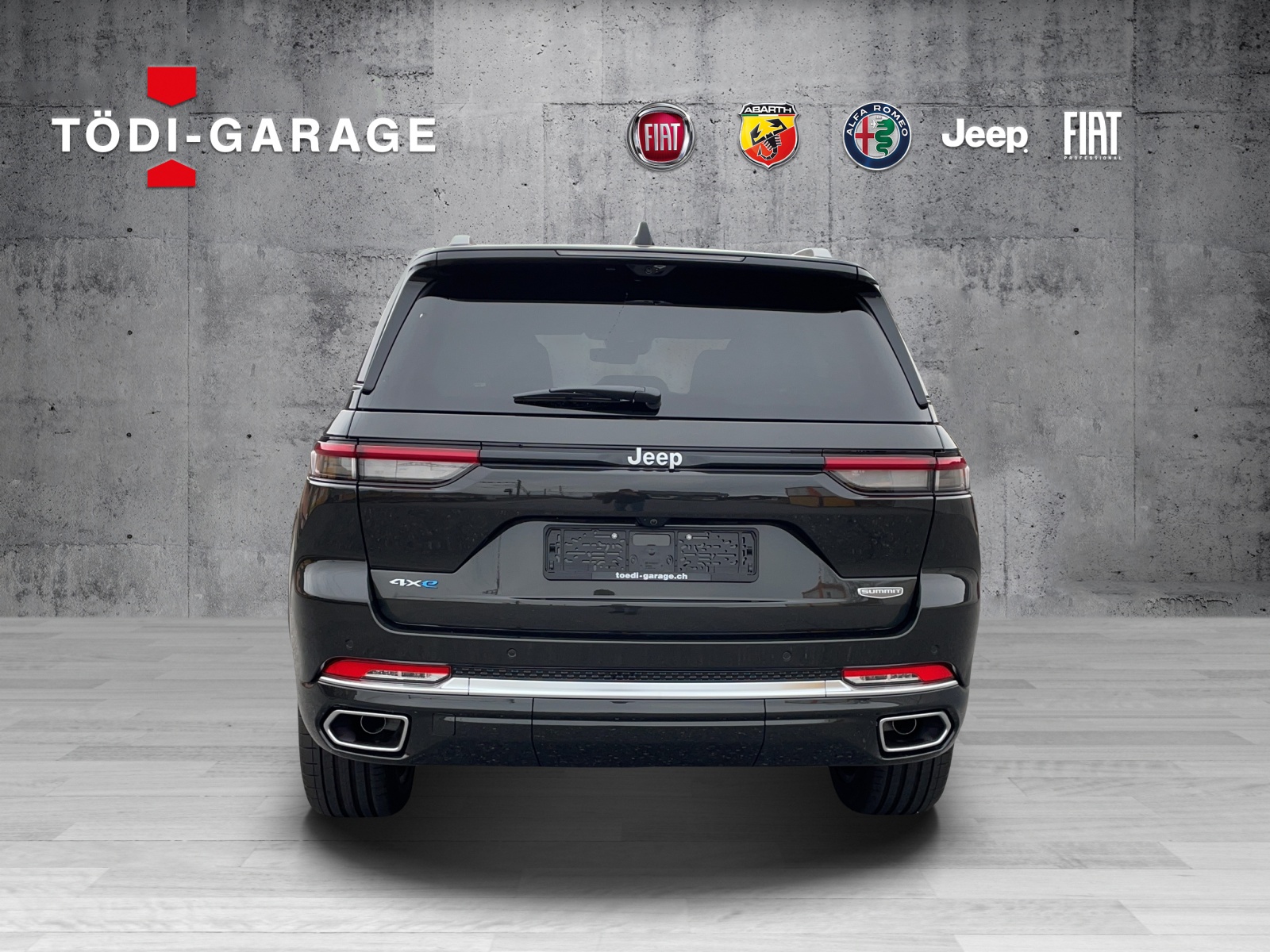 JEEP Grand Cherokee 2.0 Turbo Summit Reserve 4xe-image-4