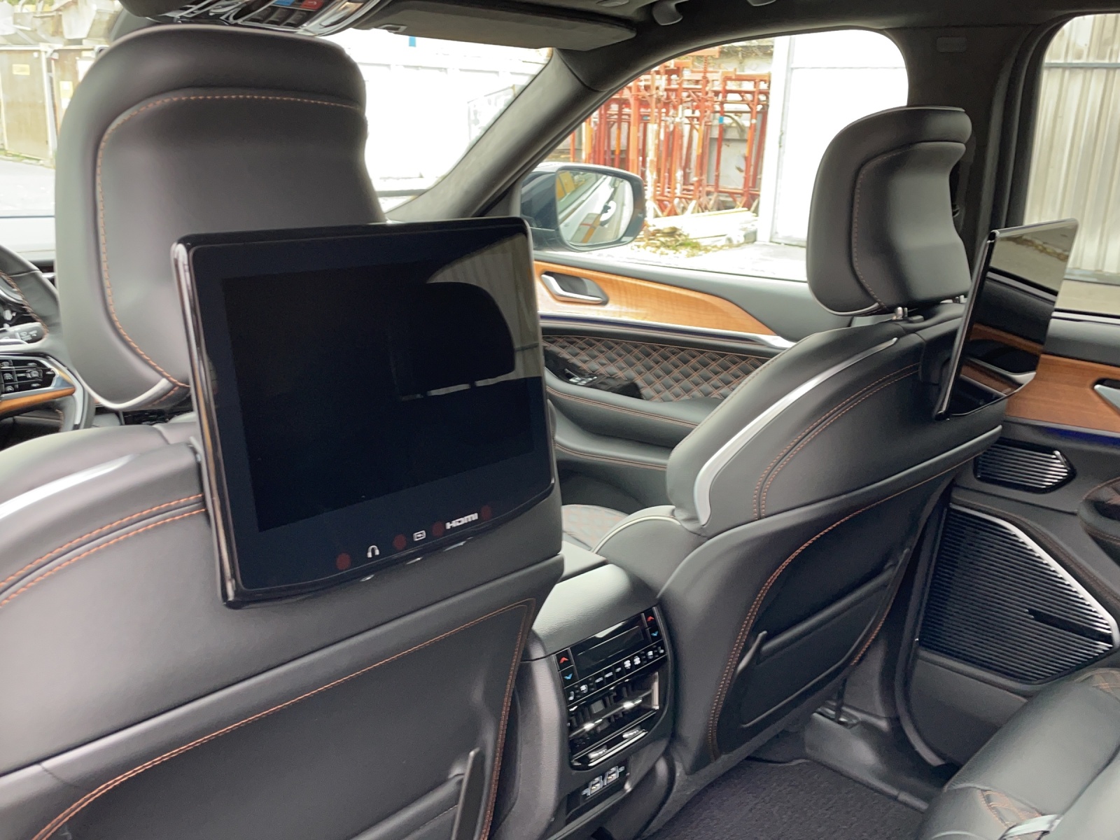JEEP Grand Cherokee 2.0 Turbo Summit Reserve 4xe-image-16