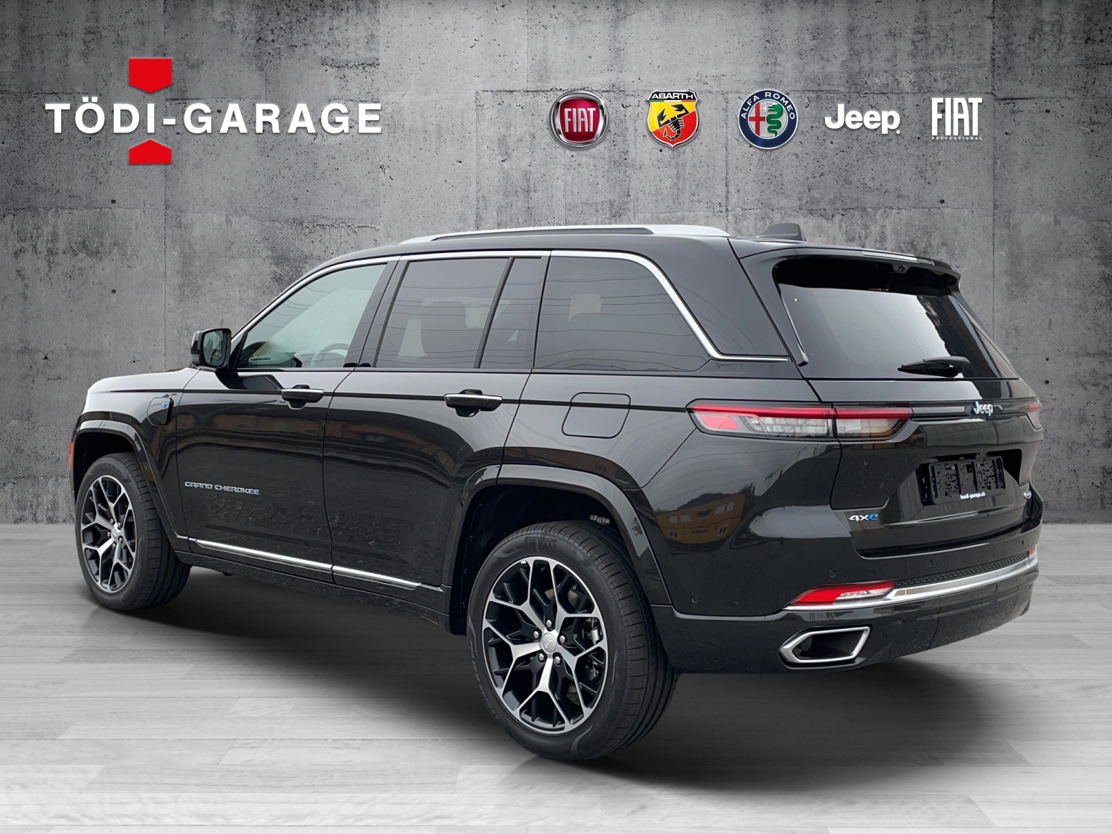 JEEP Grand Cherokee 2.0 Turbo Summit Reserve 4xe-image-3