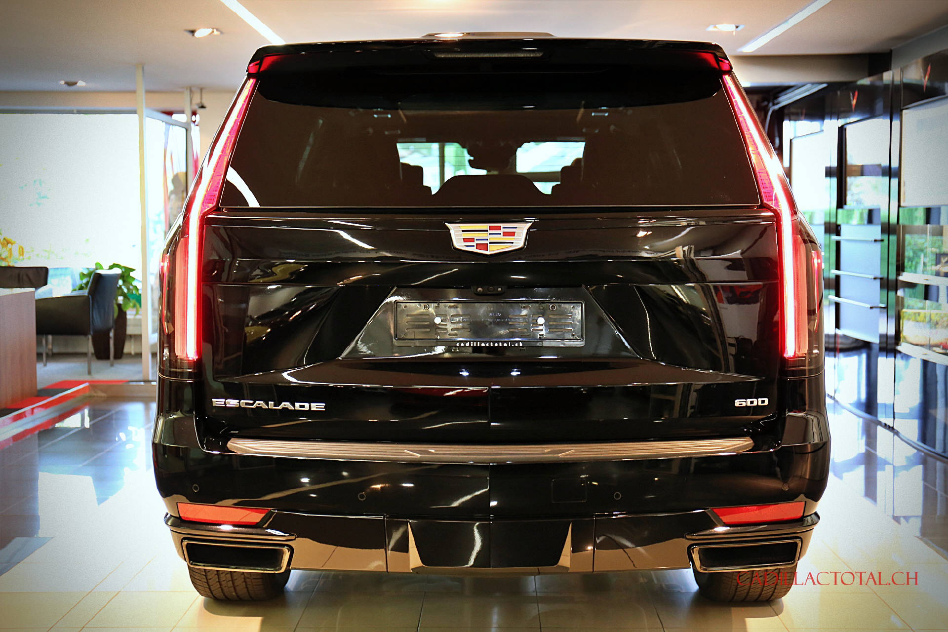 CADILLAC Escalade Sport Platinum 6.2 V8 AWD-image-5