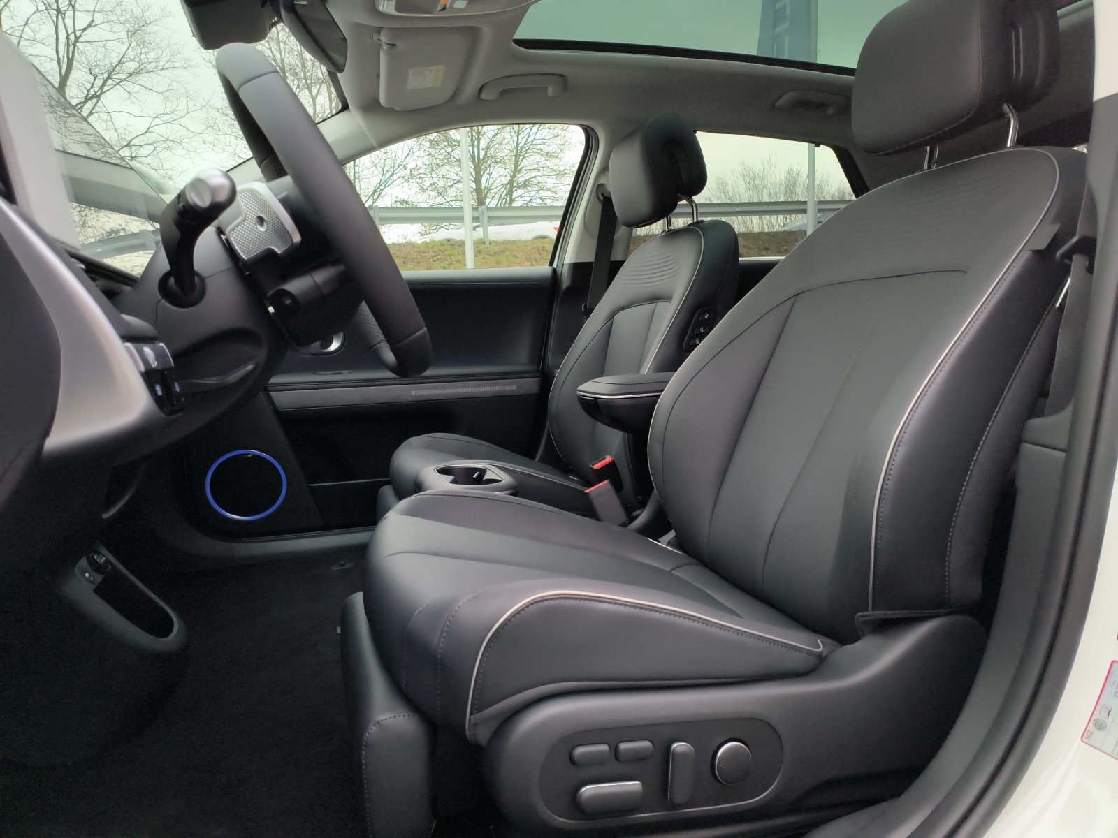HYUNDAI Ioniq 5 77kWh Vertex 4WD-image-5