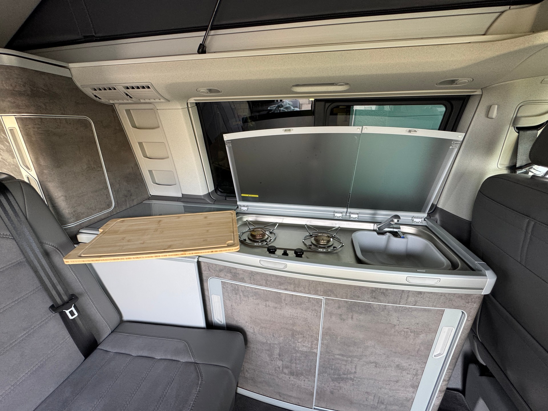 VW T6.1 California Ocean Liberty 4Motion Offroad mit Diffsperren-image-21