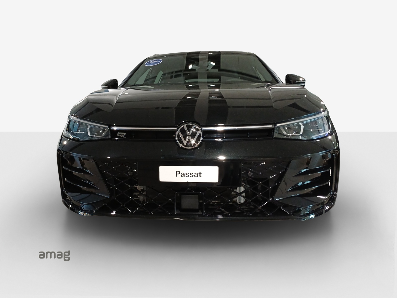 VW Passat Variant 1.5 TSI evo2 Plug-In- Hybrid R-Line DSG-image-5