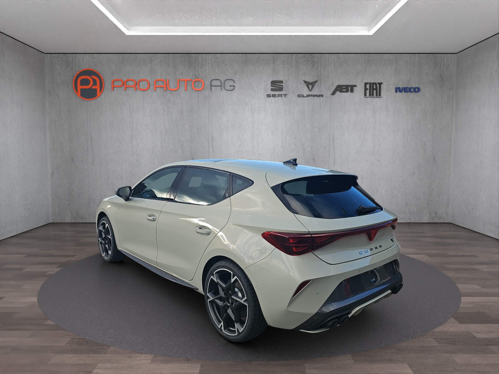 CUPRA LEON 2.0 TSI VZ DSG-image-2