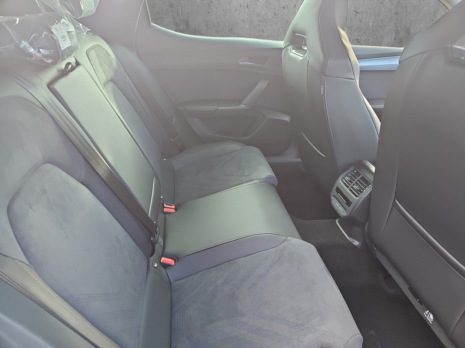 CUPRA LEON 2.0 TSI VZ DSG-image-11