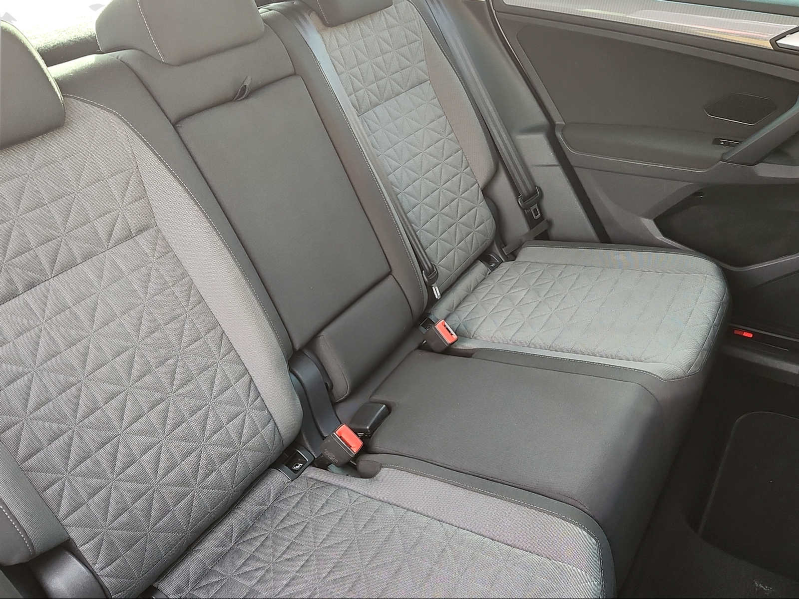 VW Tiguan 1.5TSI Evo Life-image-12