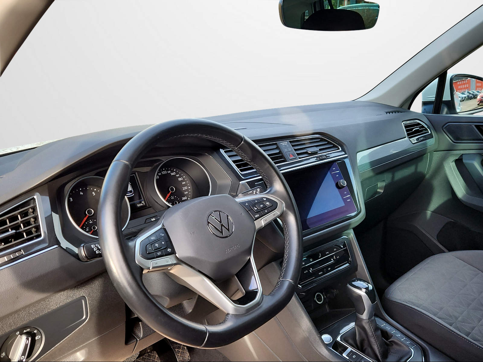 VW Tiguan 1.5TSI Evo Life-image-9