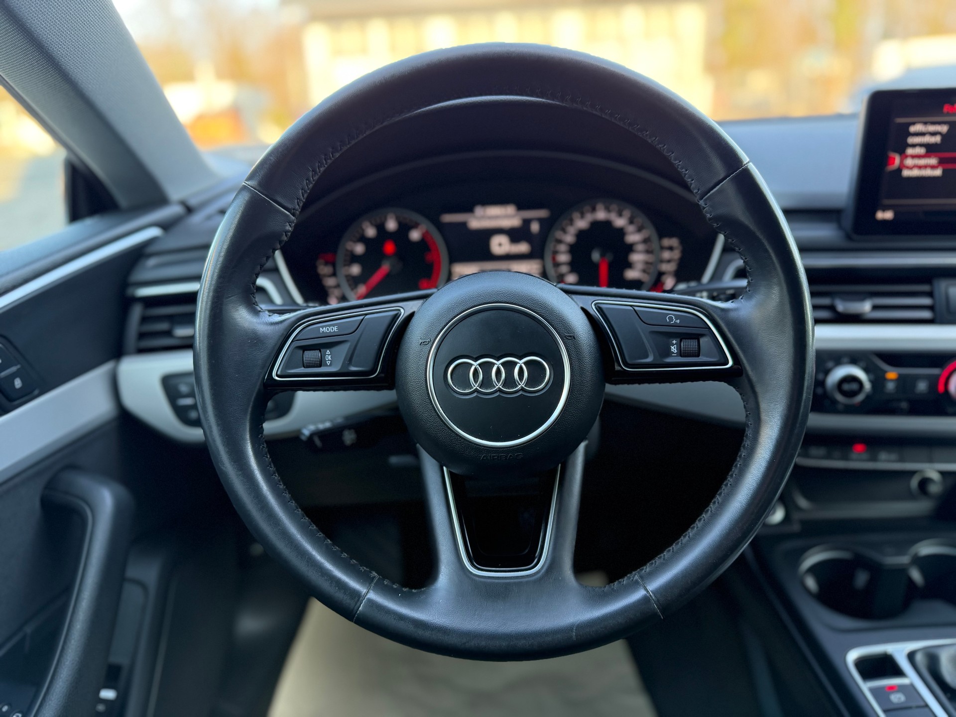 AUDI A5 Coupé 40 TFSI-image-13