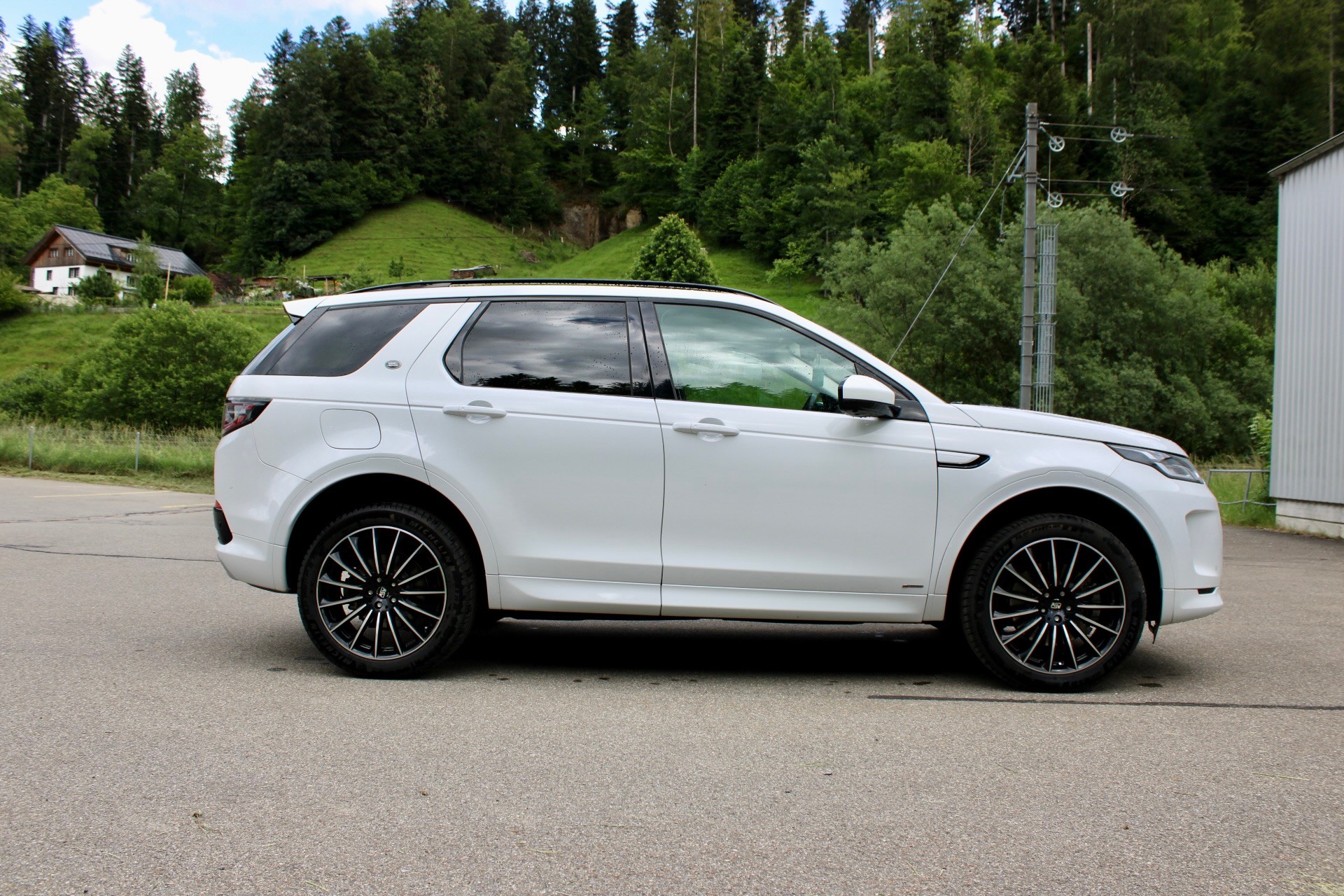LAND ROVER Discovery Sport R Dyn D240 2.0D SD4 MHEV HSE AT9-image-3