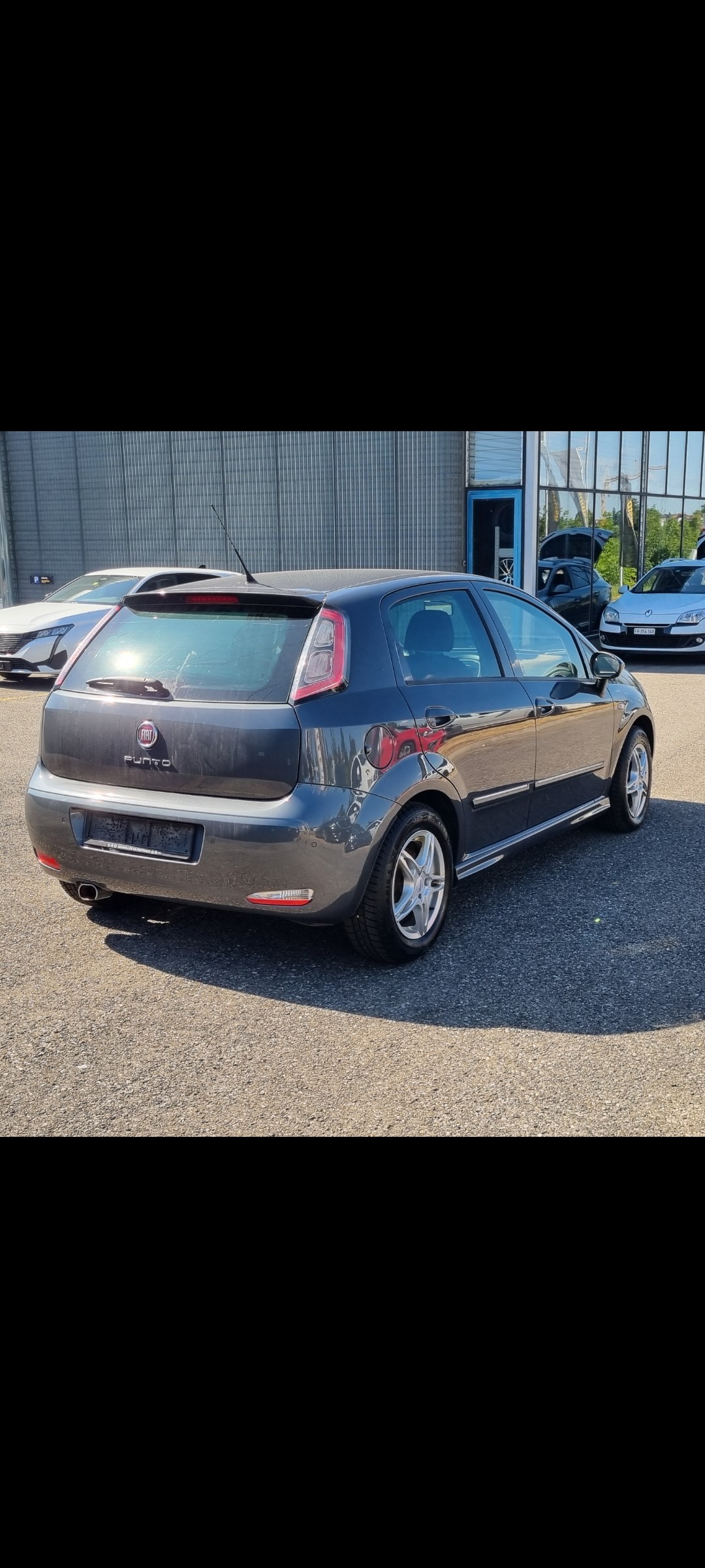 FIAT Punto 0.9 Twinair Young-image-2