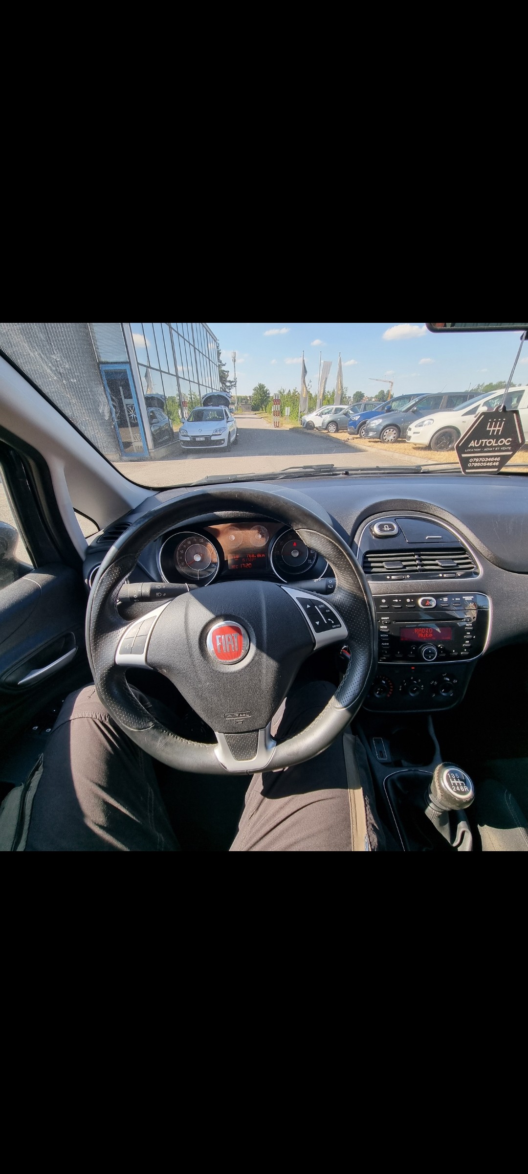 FIAT Punto 0.9 Twinair Young-image-8