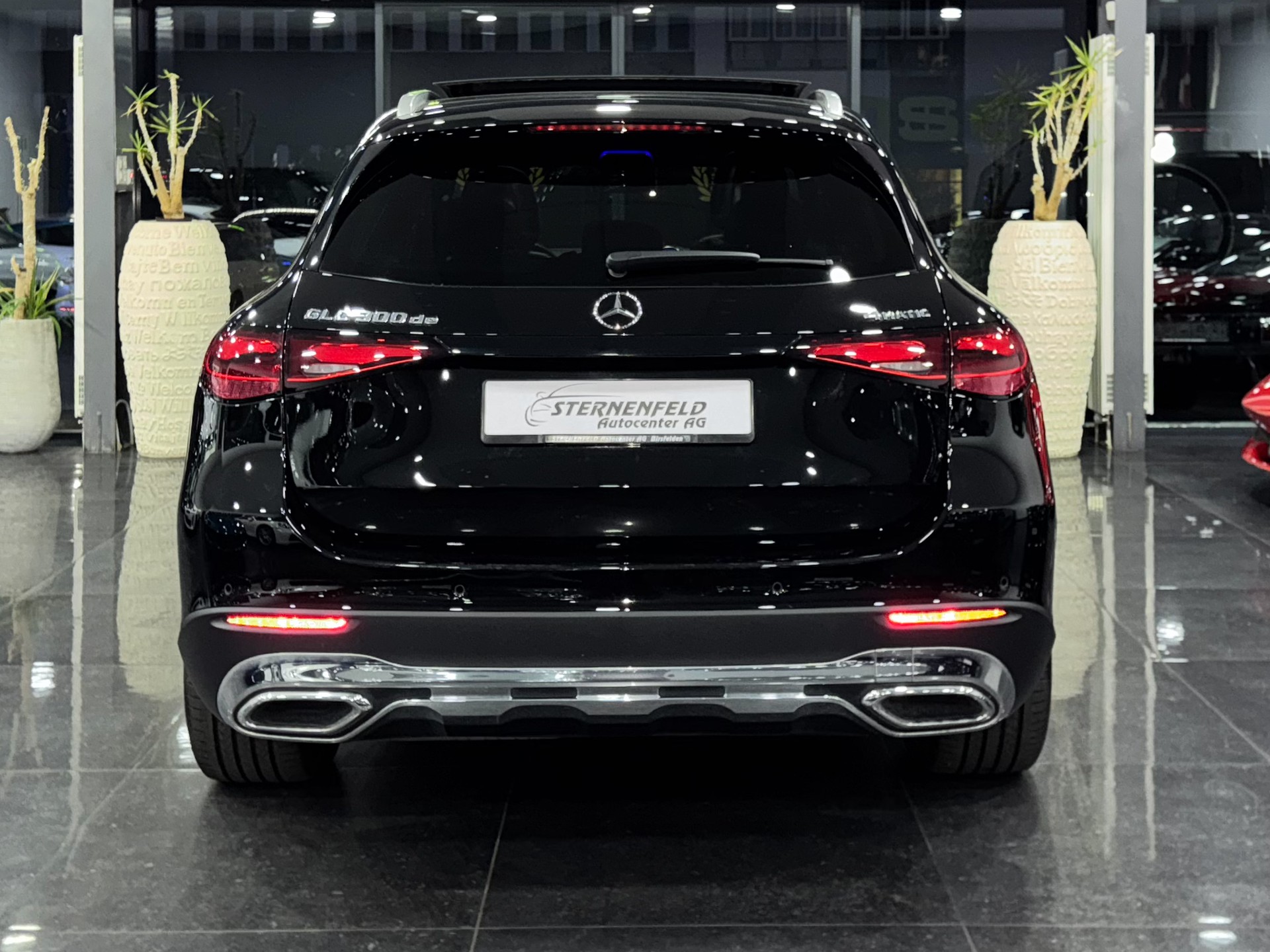 MERCEDES-BENZ GLC 300 de 4Matic 9G-Tronic-image-5