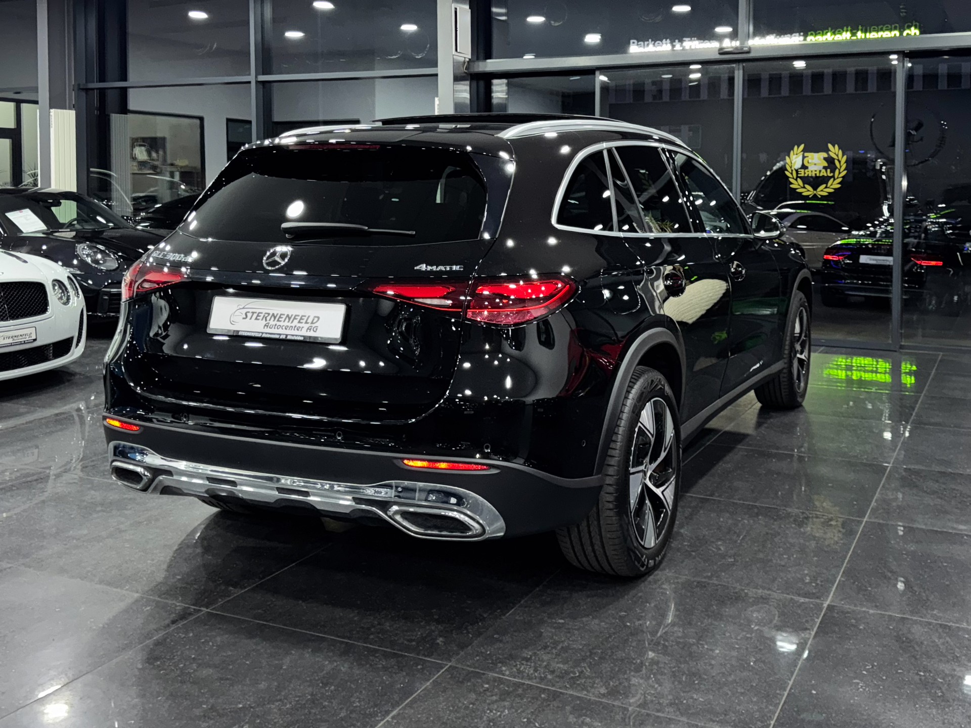 MERCEDES-BENZ GLC 300 de 4Matic 9G-Tronic-image-6