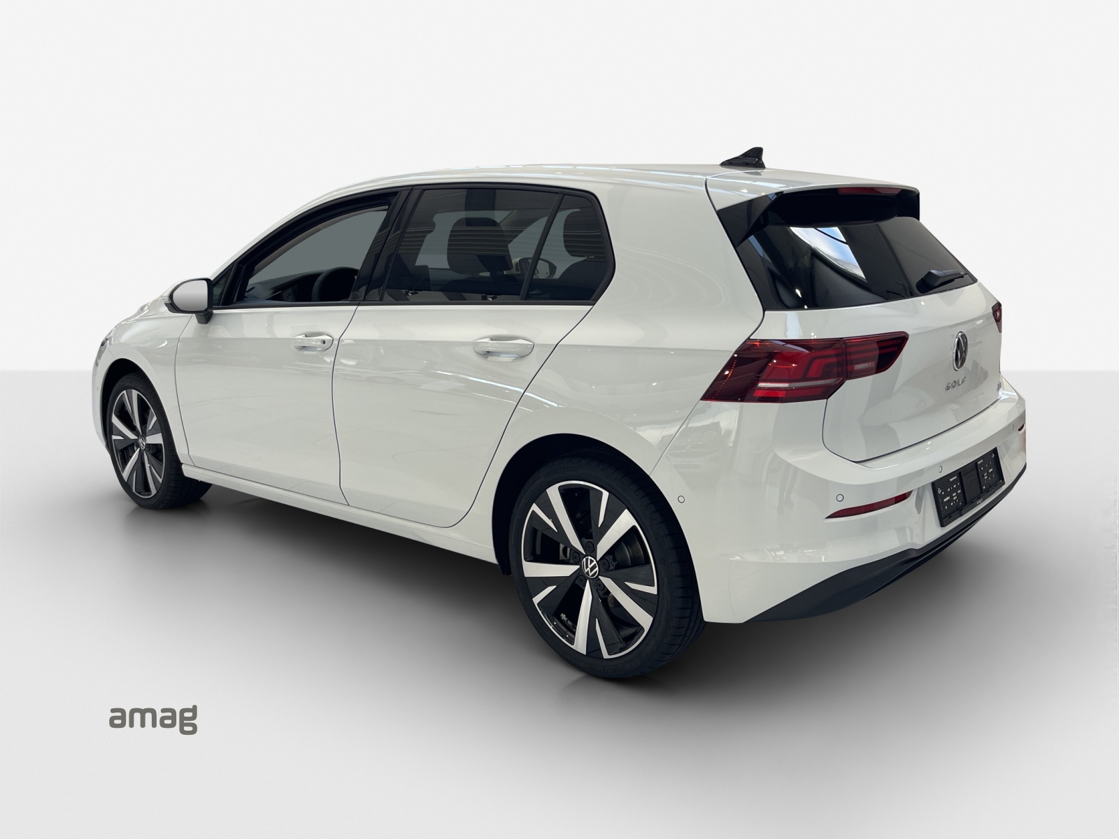 VW Golf 1.5 e TSI mHEV Life DSG-image-2