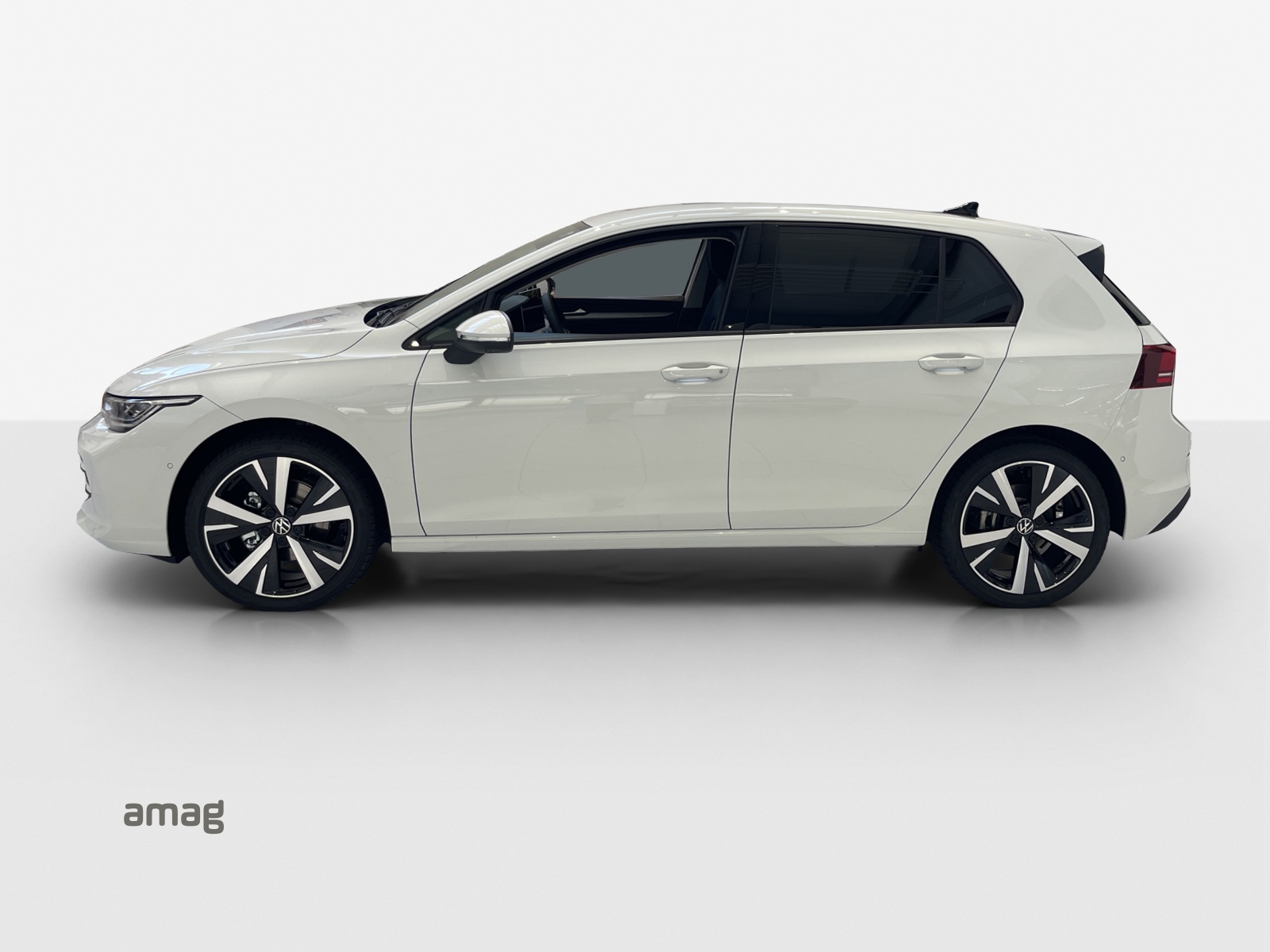 VW Golf 1.5 e TSI mHEV Life DSG-image-1