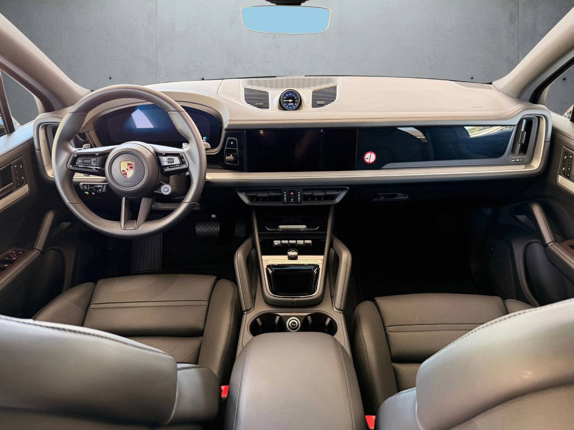PORSCHE Cayenne E-Hybrid-image-15